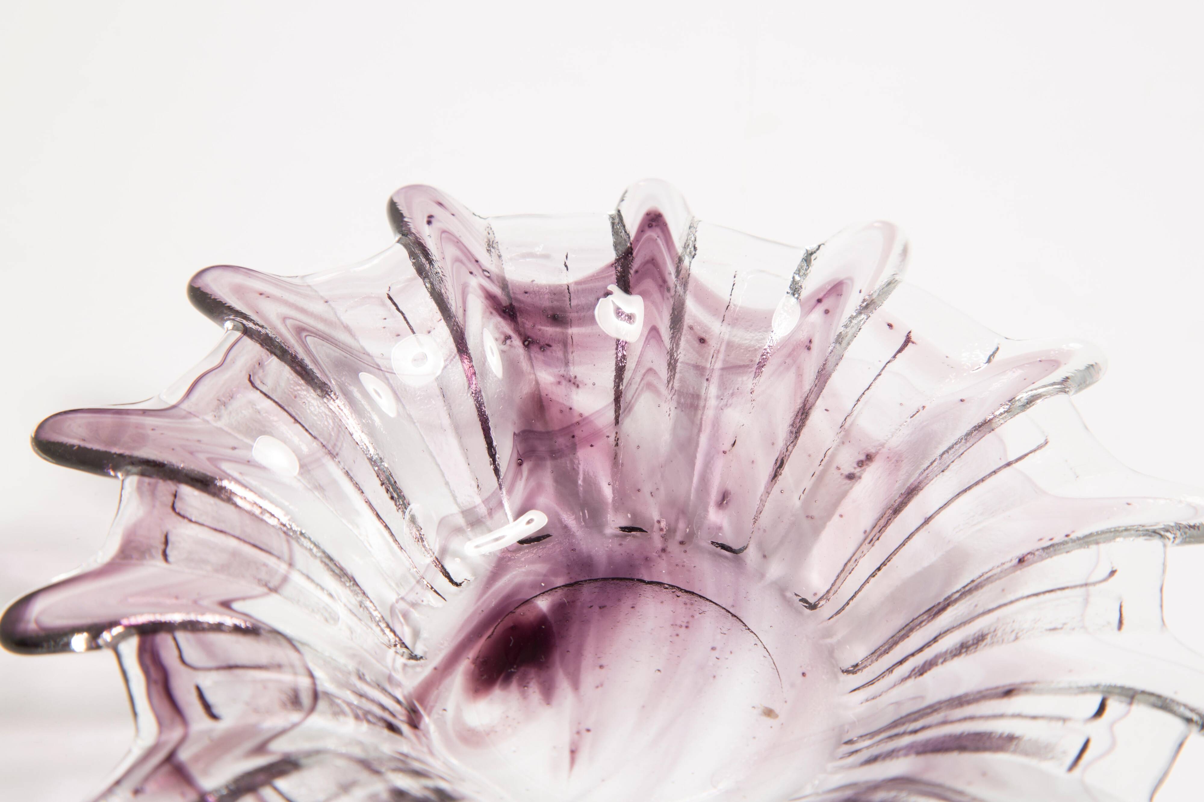 Pair of decorative plates/glasses in light purple vintage glass, Italy, 1960s
