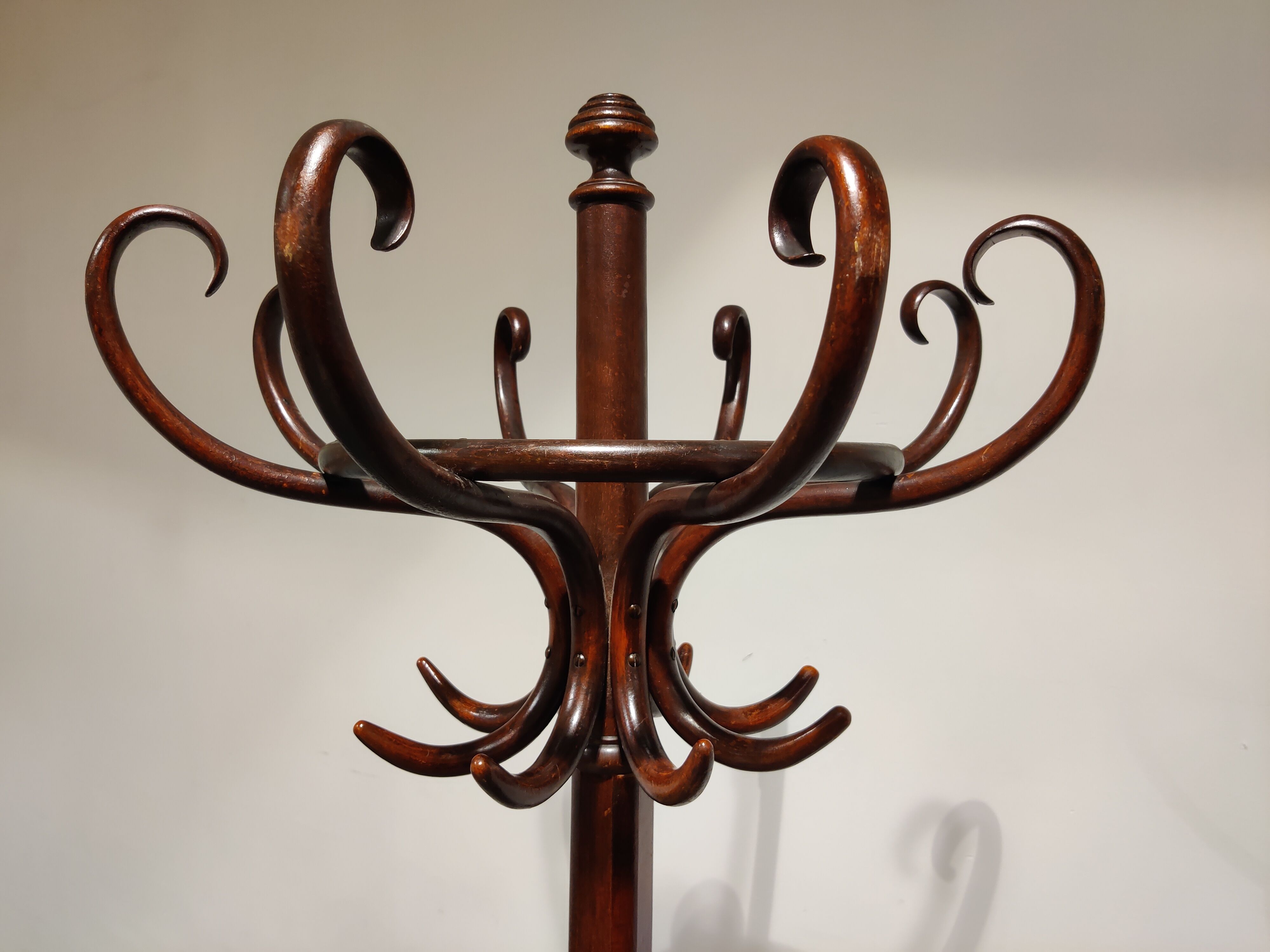 Bentwood coat stand by Thonet, 1920s