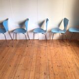 Fritz Hansen "series 7" butterfly chair