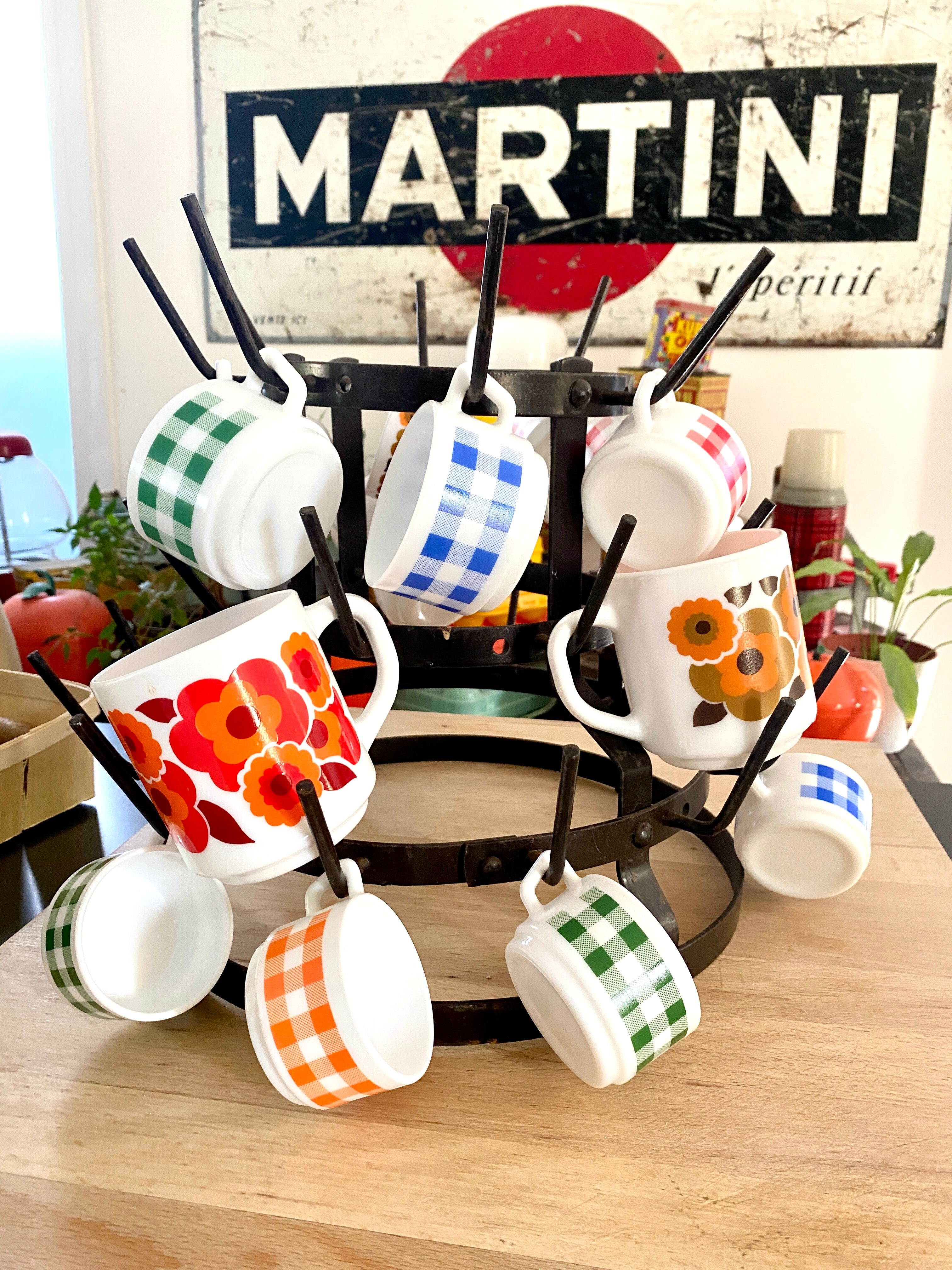 Hedgehog bottle holder