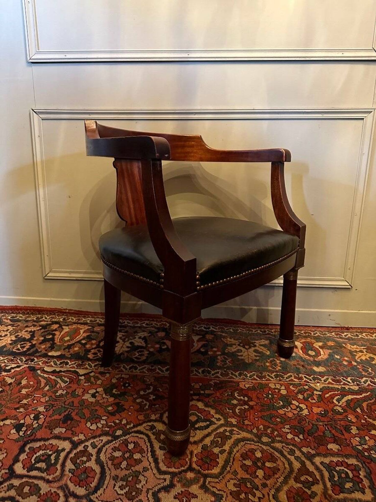 Fauteuil De Bureau, De Style Empire,en Acajou.