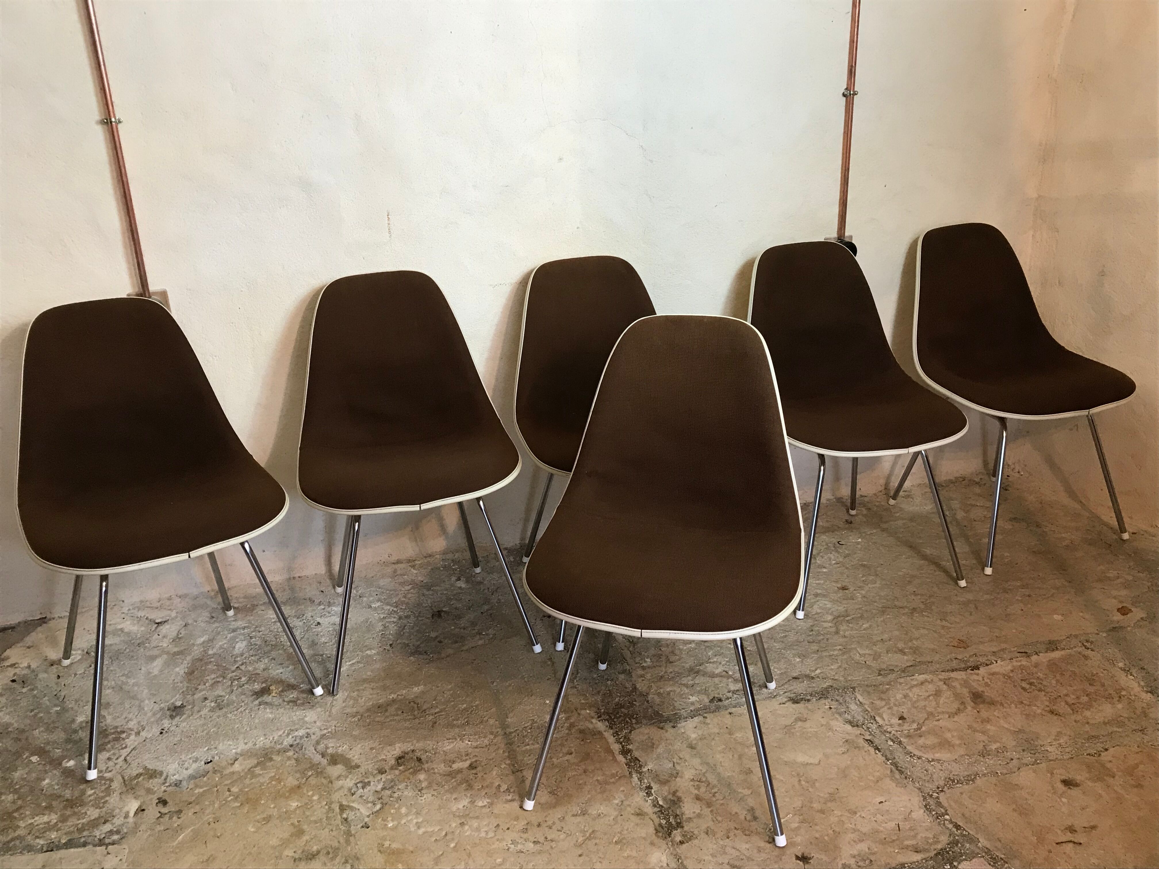 Set of 6 Charles and Ray Eames chairs for Herman Miller, 1960-70's