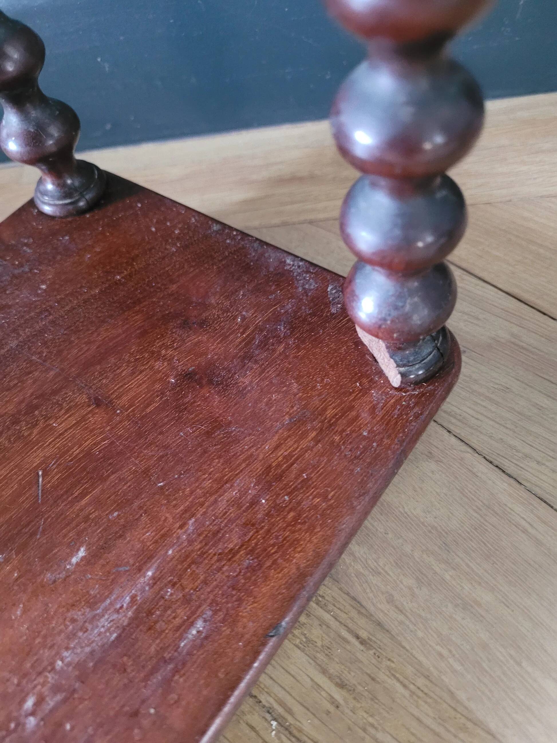 Mahogany "bobbin turned" beaded wood shelf