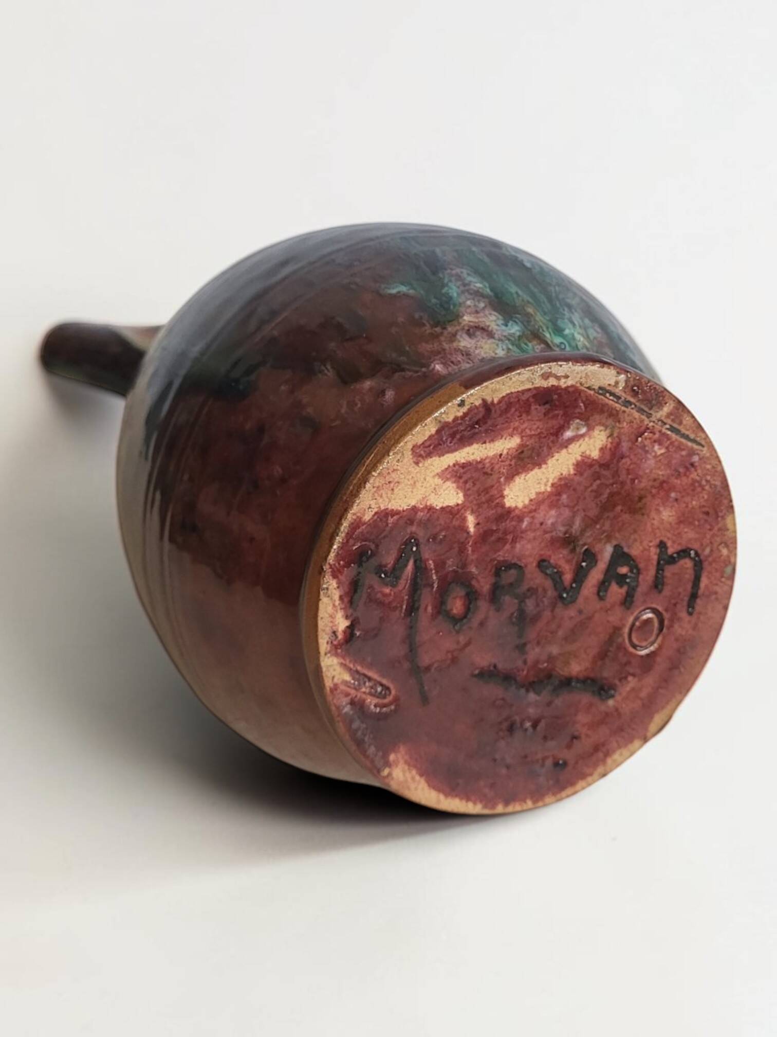 Stoneware jug from Morvan