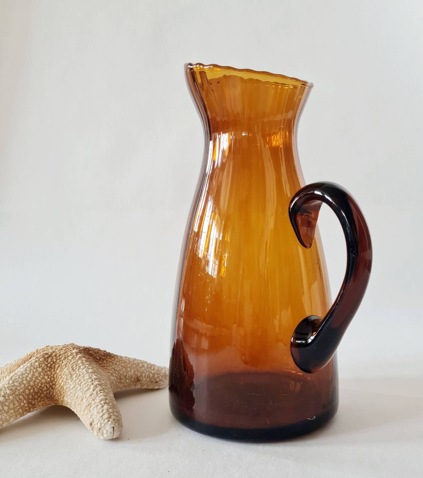 Amber glass carafe - lace neck