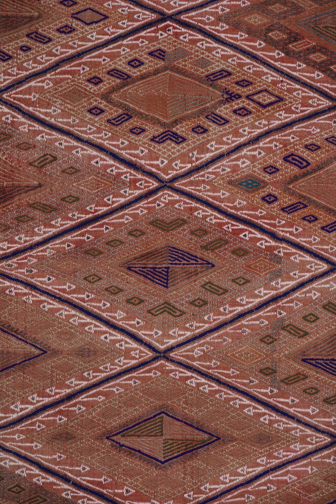 Vintage Turkish kilim handwoven 168x238 cm