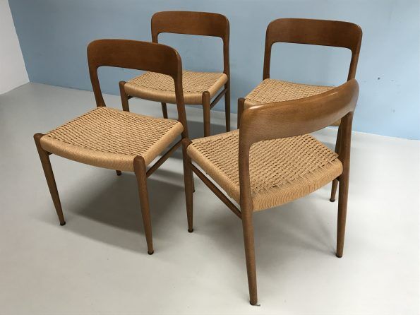 Set de 4 chaise N.O.Moller