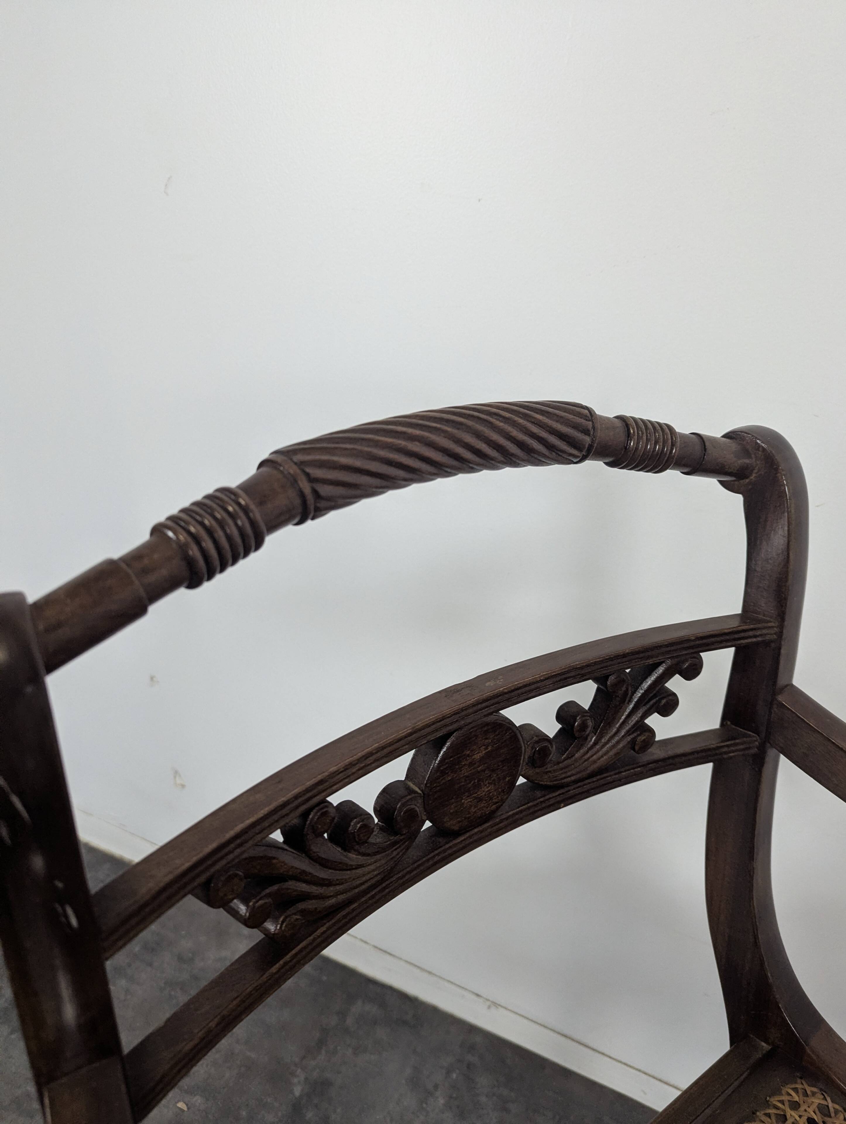 Fauteuil canné anglais du XIX ème