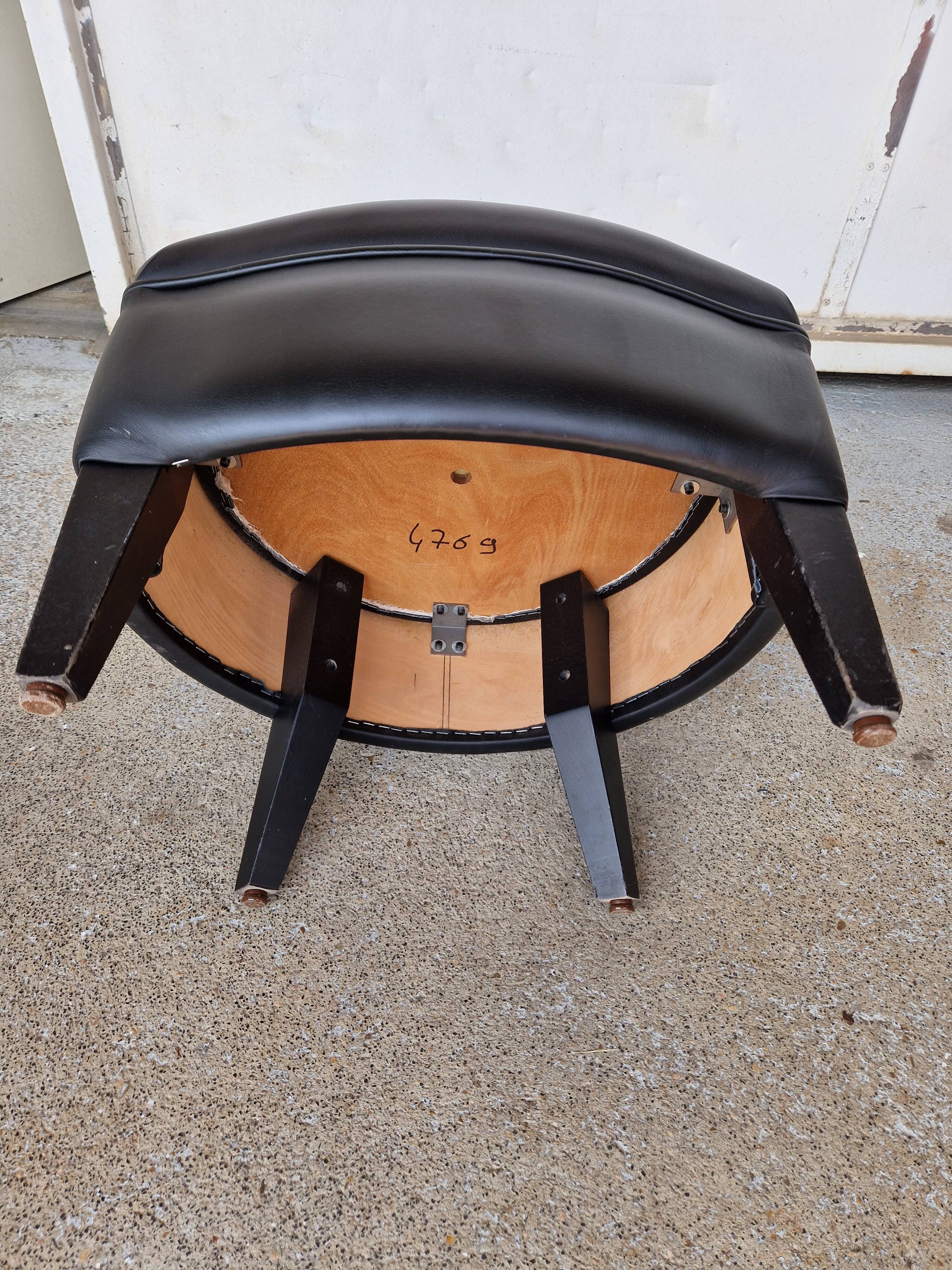 Pair of armchairs in imitation leather