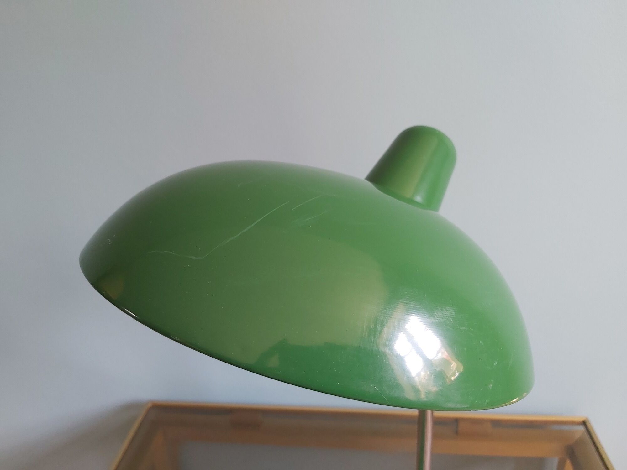 Large vintage desk lamp (50cm) in green lacquered metal, 70s