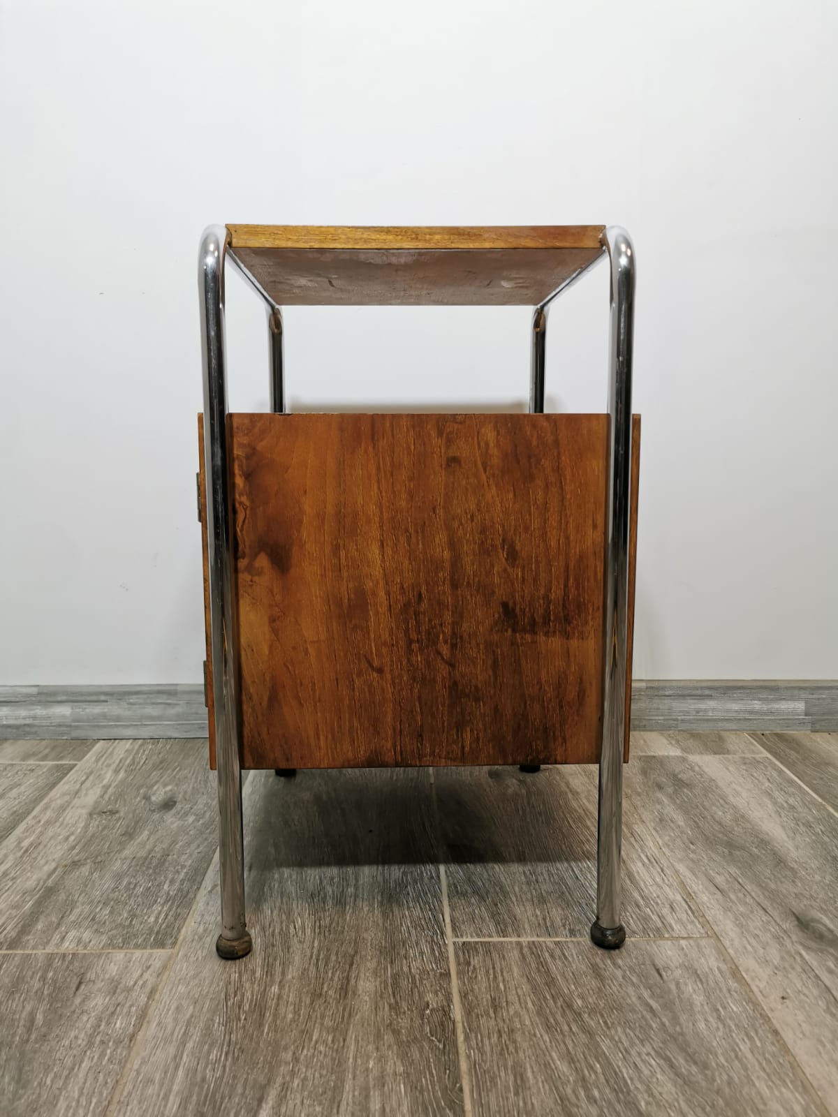 Bauhaus chromed nightstand by Robert Slezak