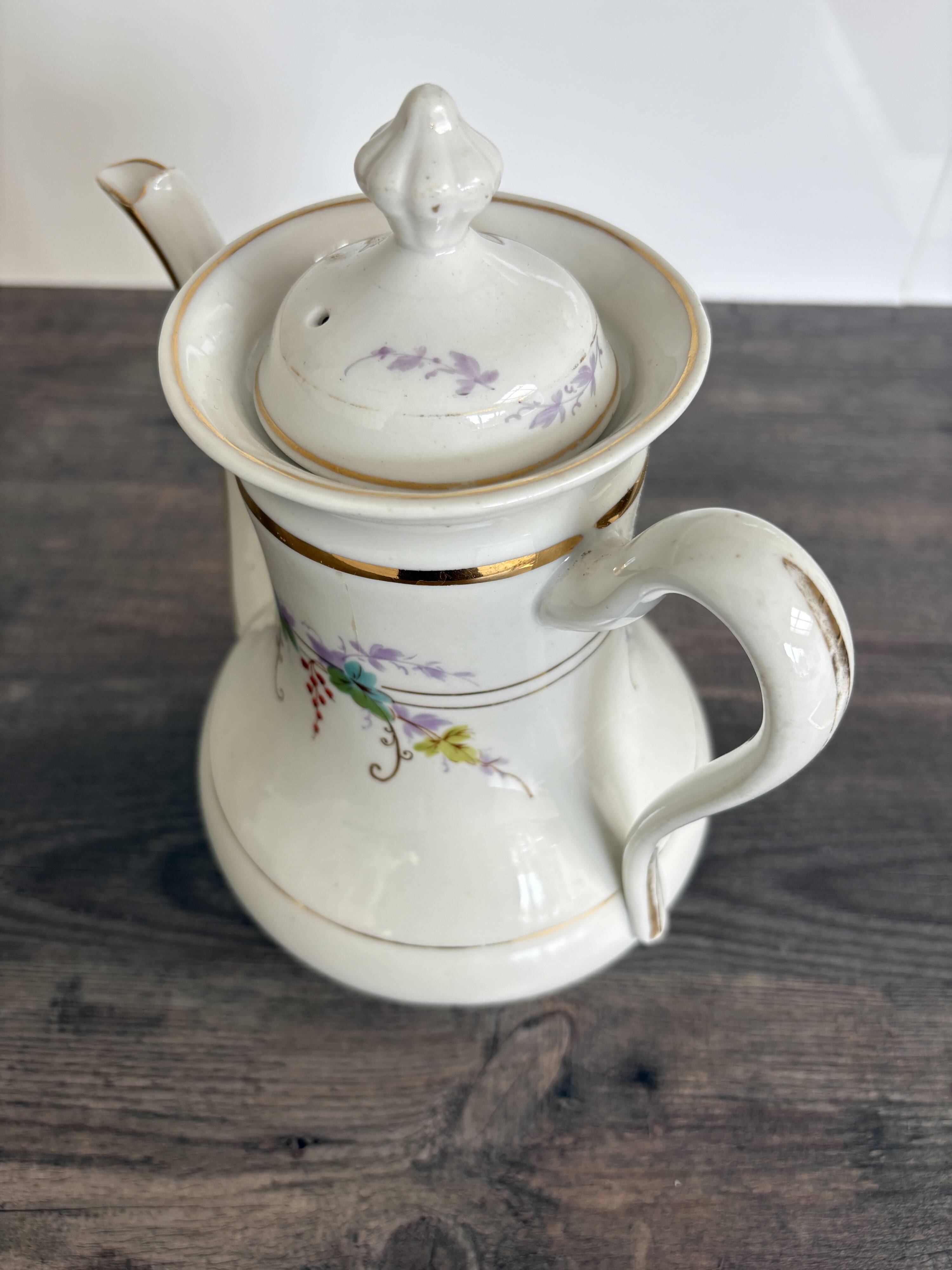 Porcelain Coffee Pot Decorated with Currants - Vintage 1900