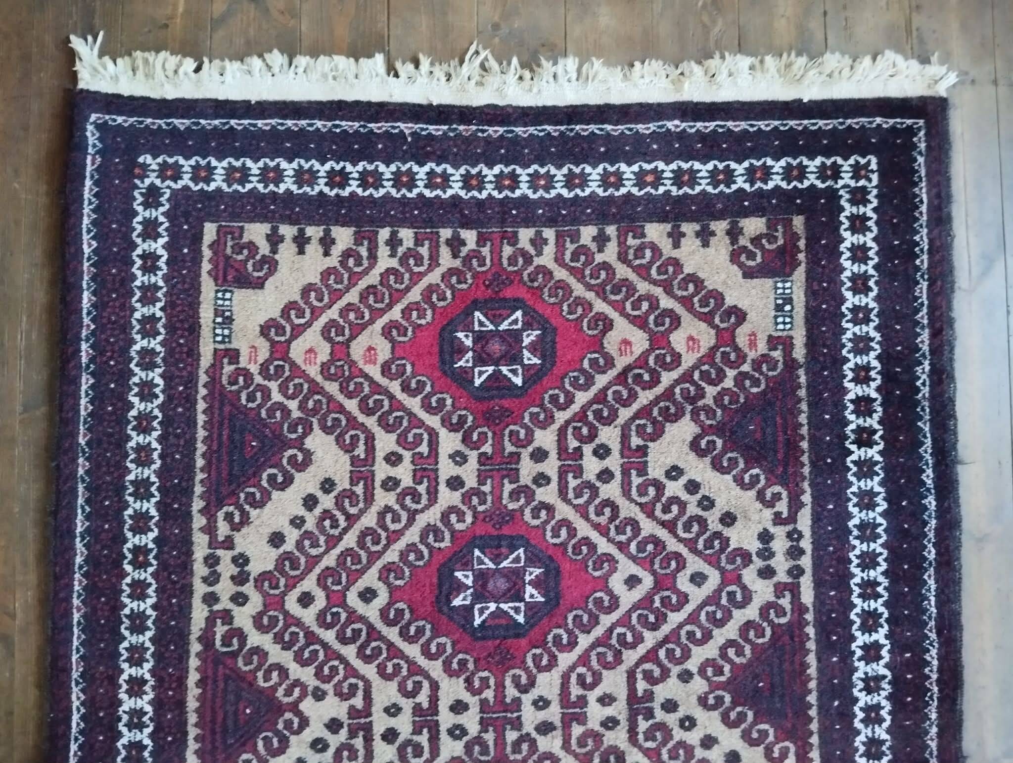 Handmade Belouch Persian rug 230x115cm