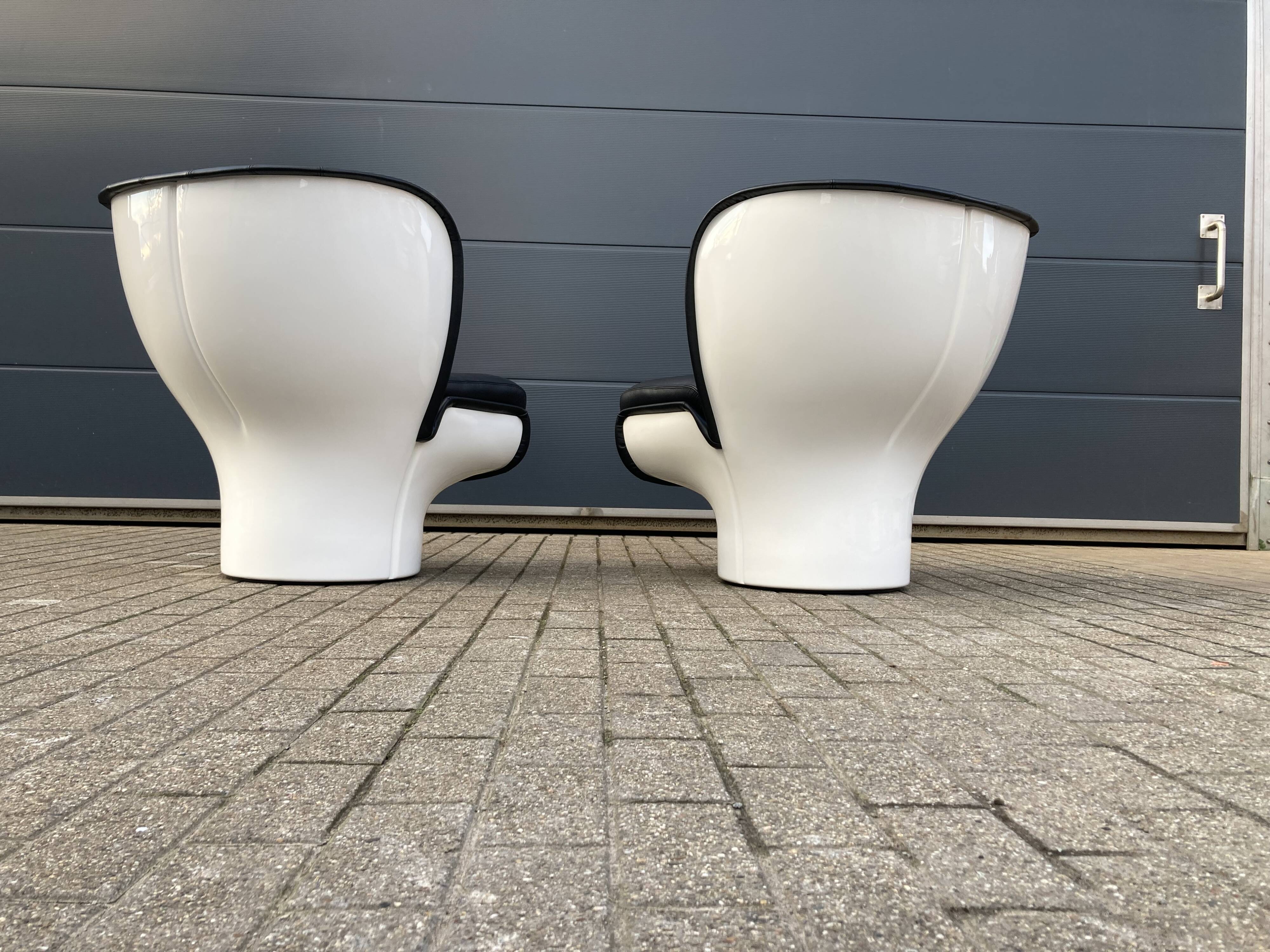 Joe Colombo Elda design armchair, Longhi edition