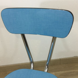 Chaise en formica bleue