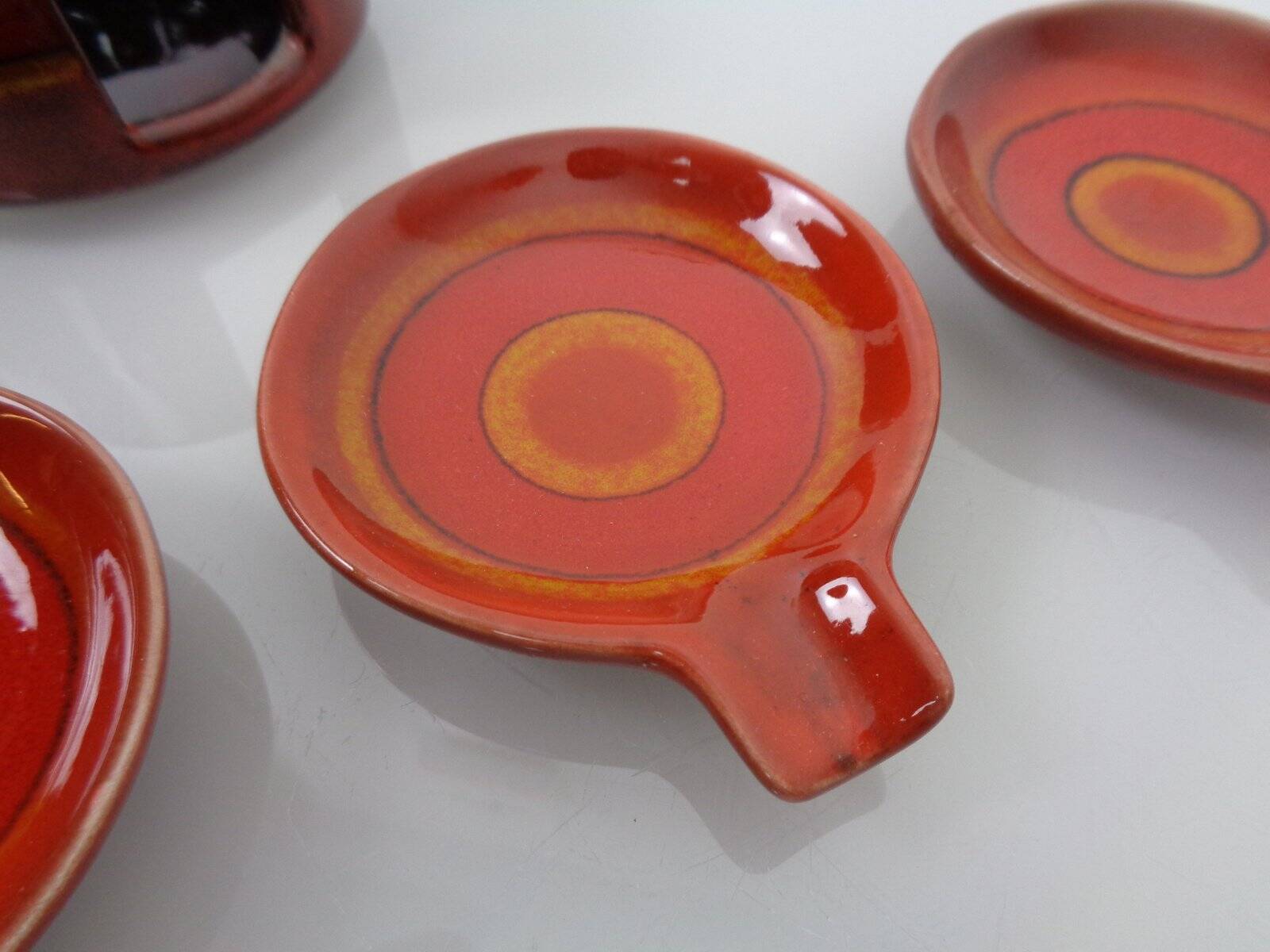 Pop Art Ceramic Ashtrays by Romolo Verzolini for Questa Maiolica, Italy, 1970s, Set of 5