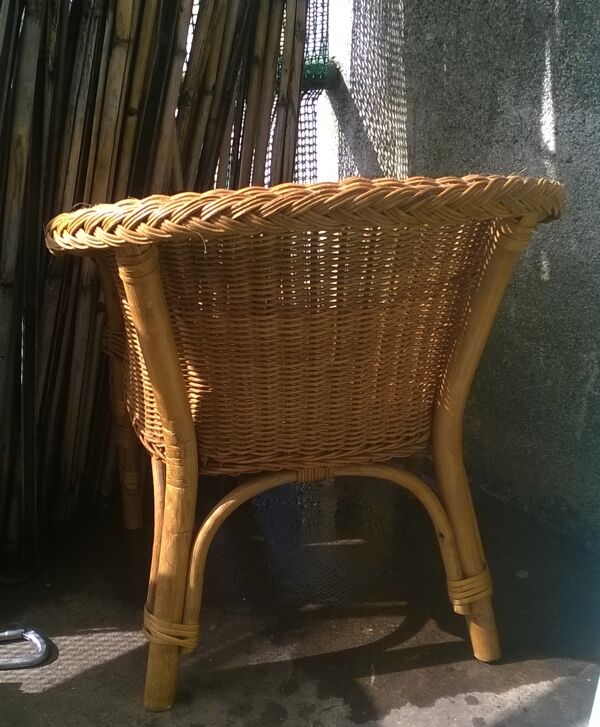 Fauteuil en rotin et osier tressé pour enfant
