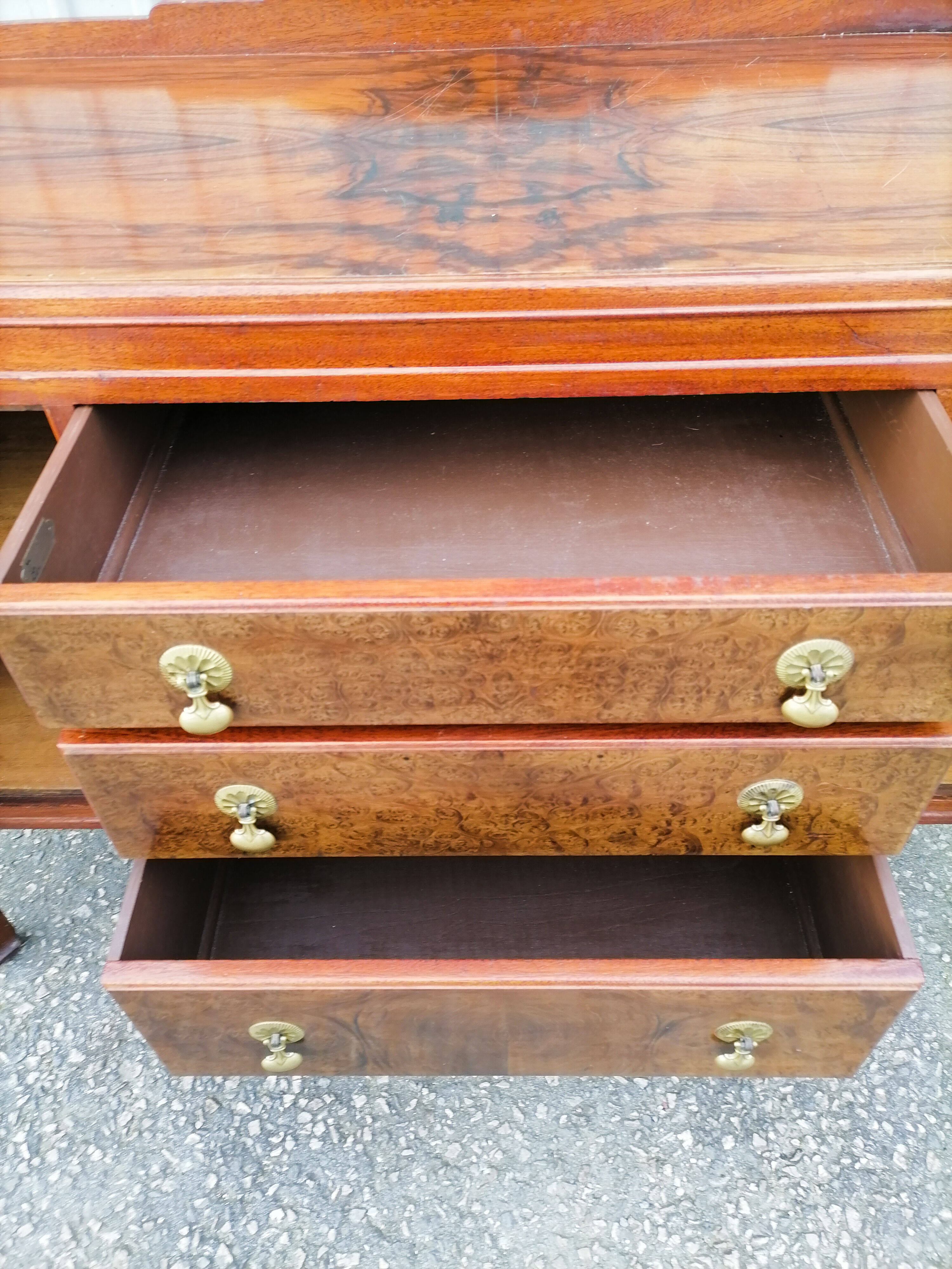 Furniture 1950 gillow and waring Lancaster signed