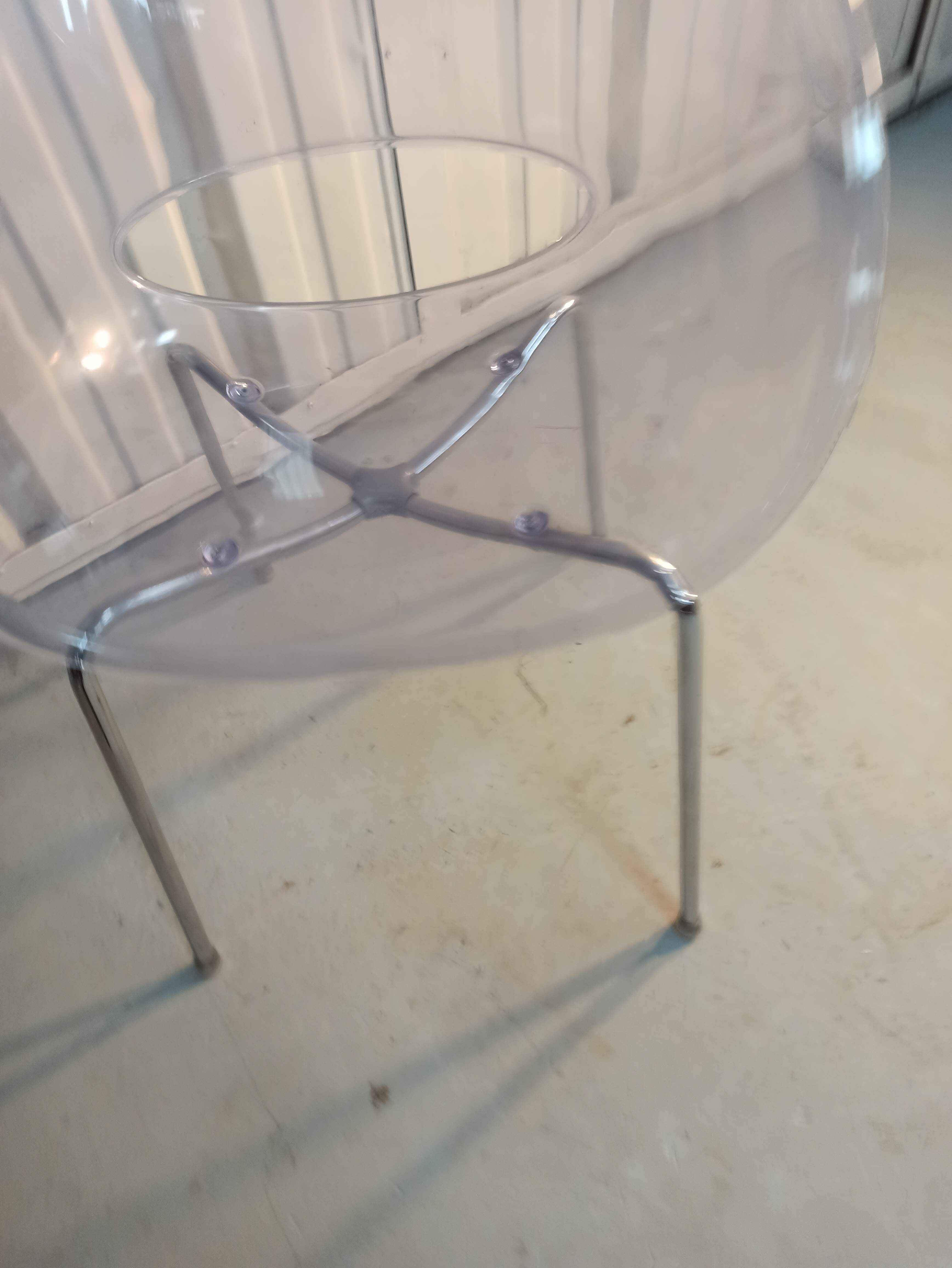 Transparent armchair Robbi Cantarutti, Sintesi, "Orbit Large", Made in Italy.