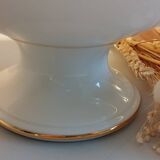 Porcelain fruit bowl with lions from Faïence Paris