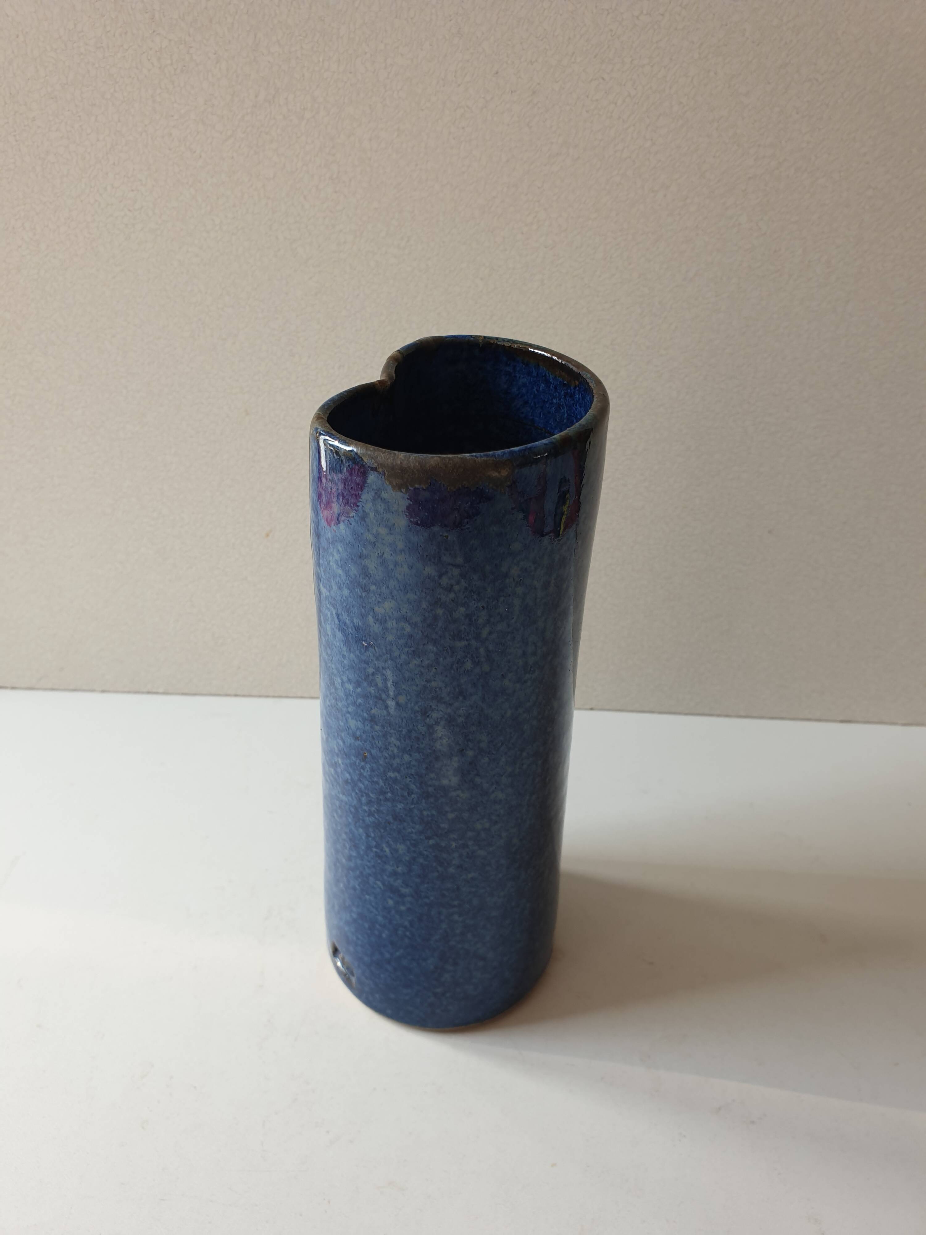 Ceramic vase with blue cover Signed Jean CACHELEUX (Puisaye)