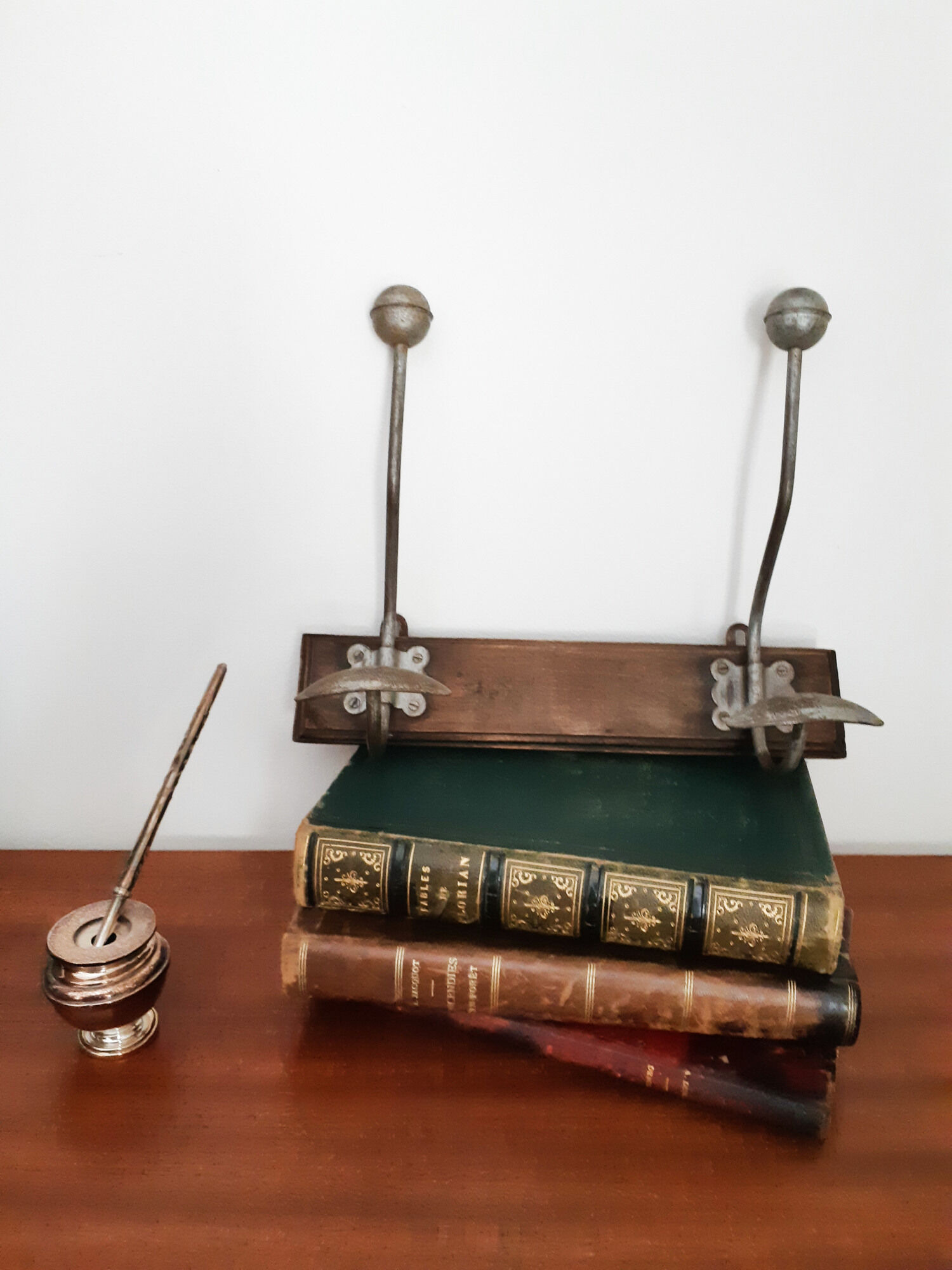 Coat rack in wood and iron 2 heads, vintage, 50s/60s, cloakroom, hook