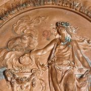 Plaque en cuivre repoussé, début 19ème, de style Néo-classique