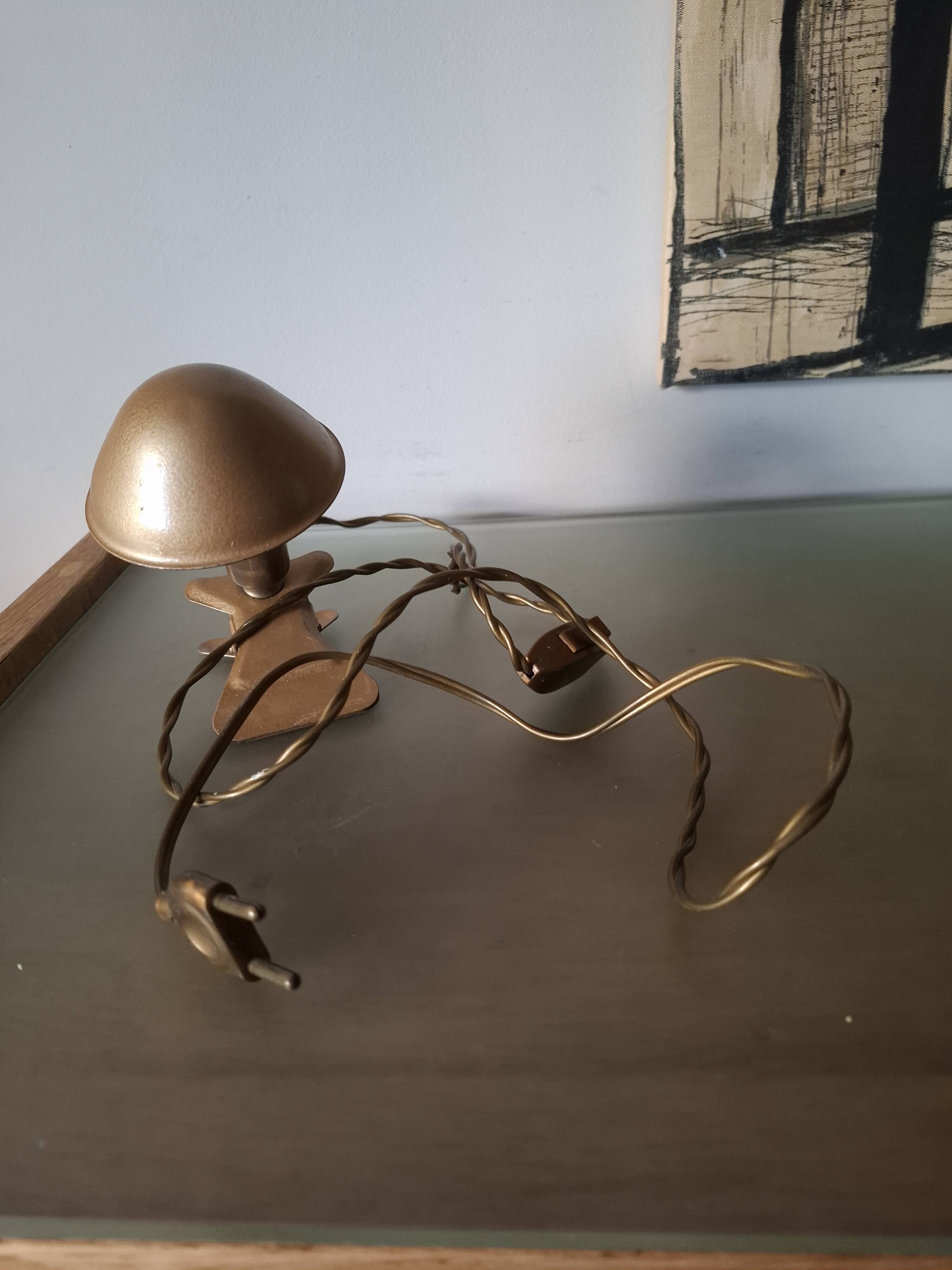 Lampe vintage en metal champignon