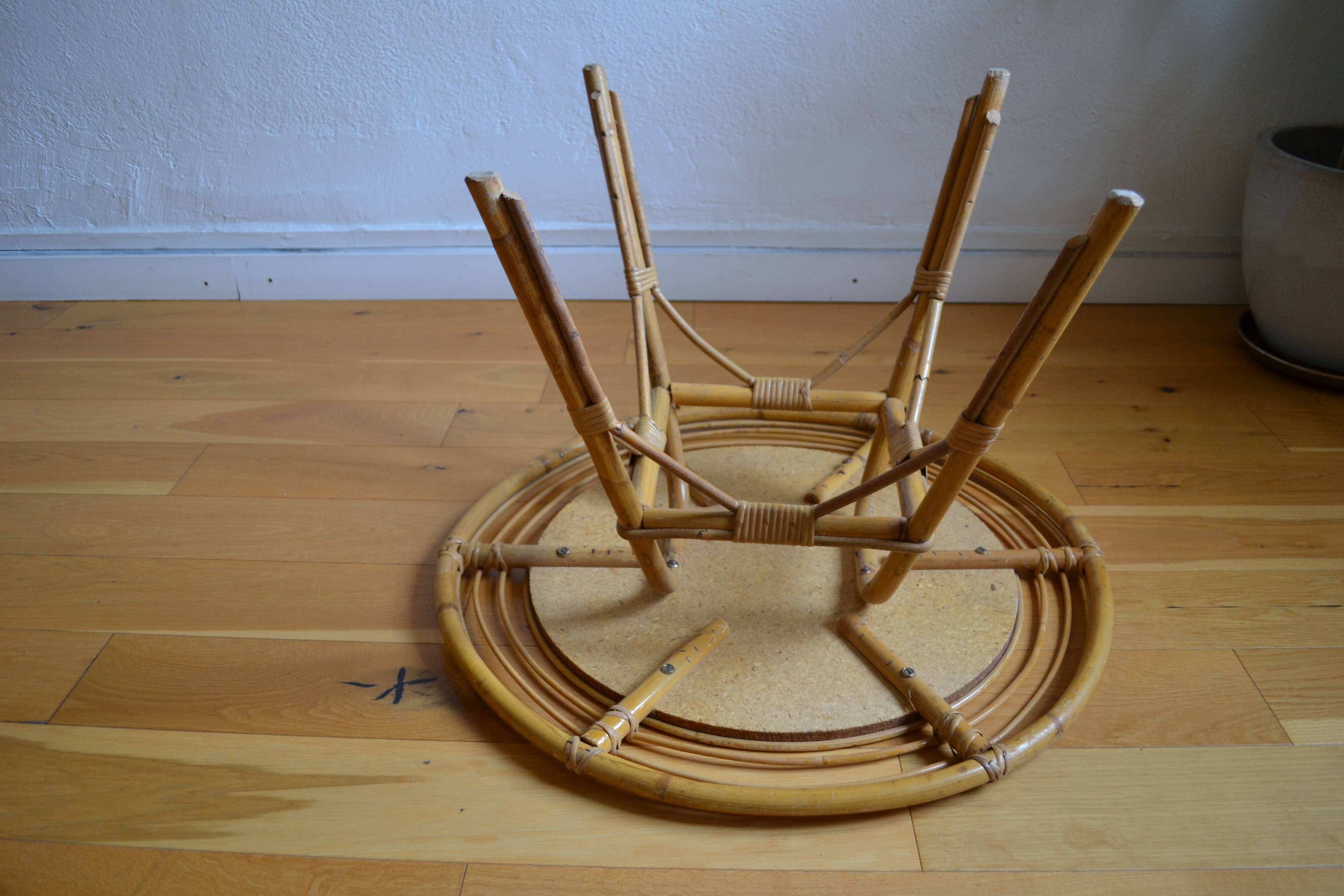 Vintage round rattan coffee table