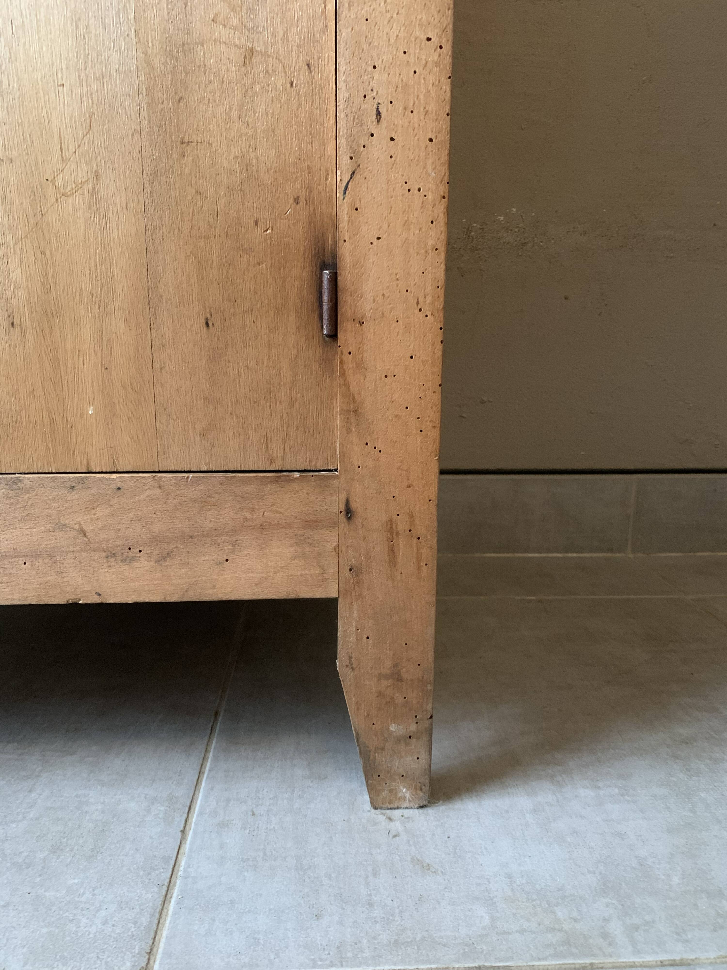 Bonnetière / armoire parisienne des années 50