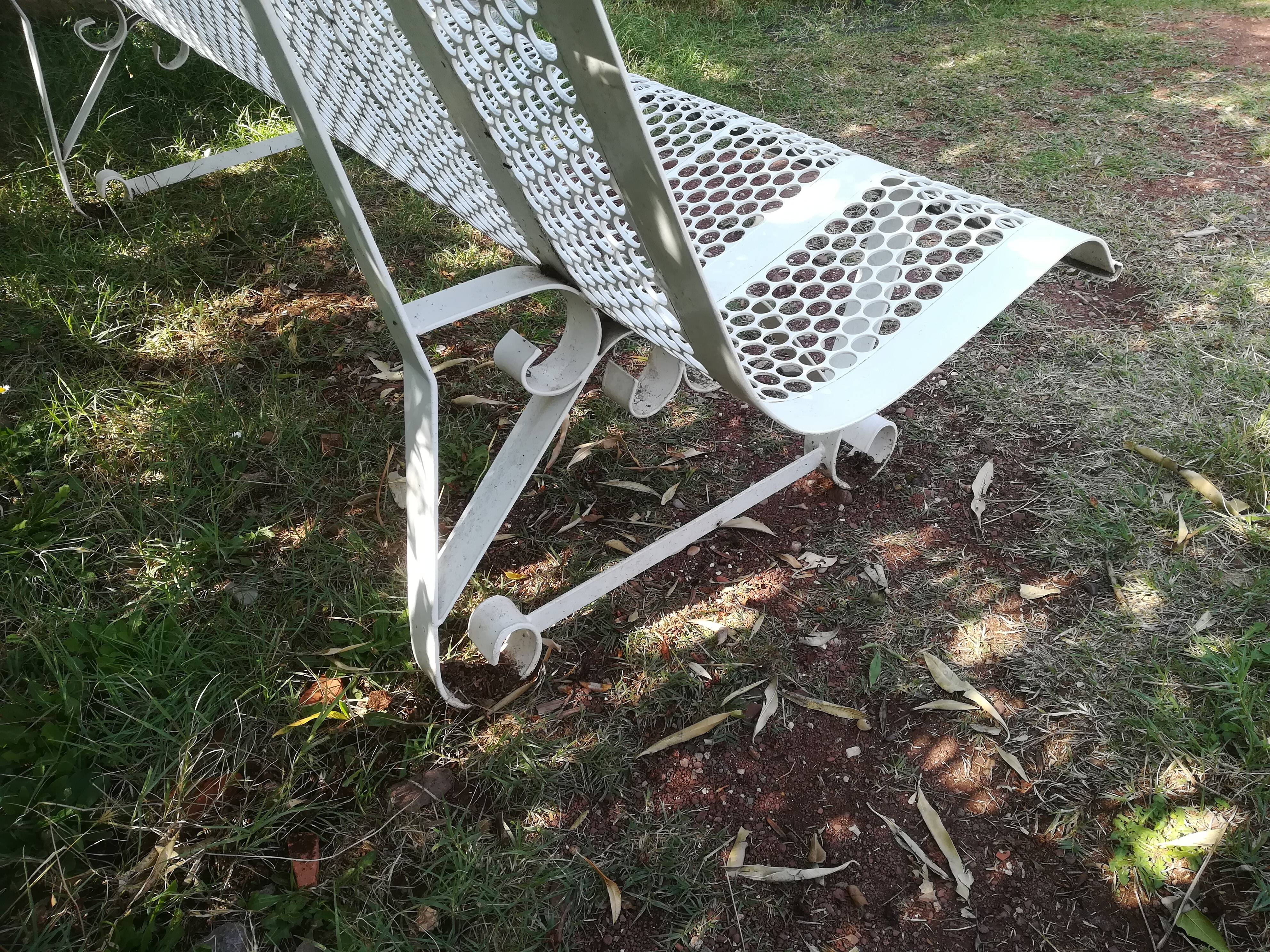 Former public bench in metal René Malaval