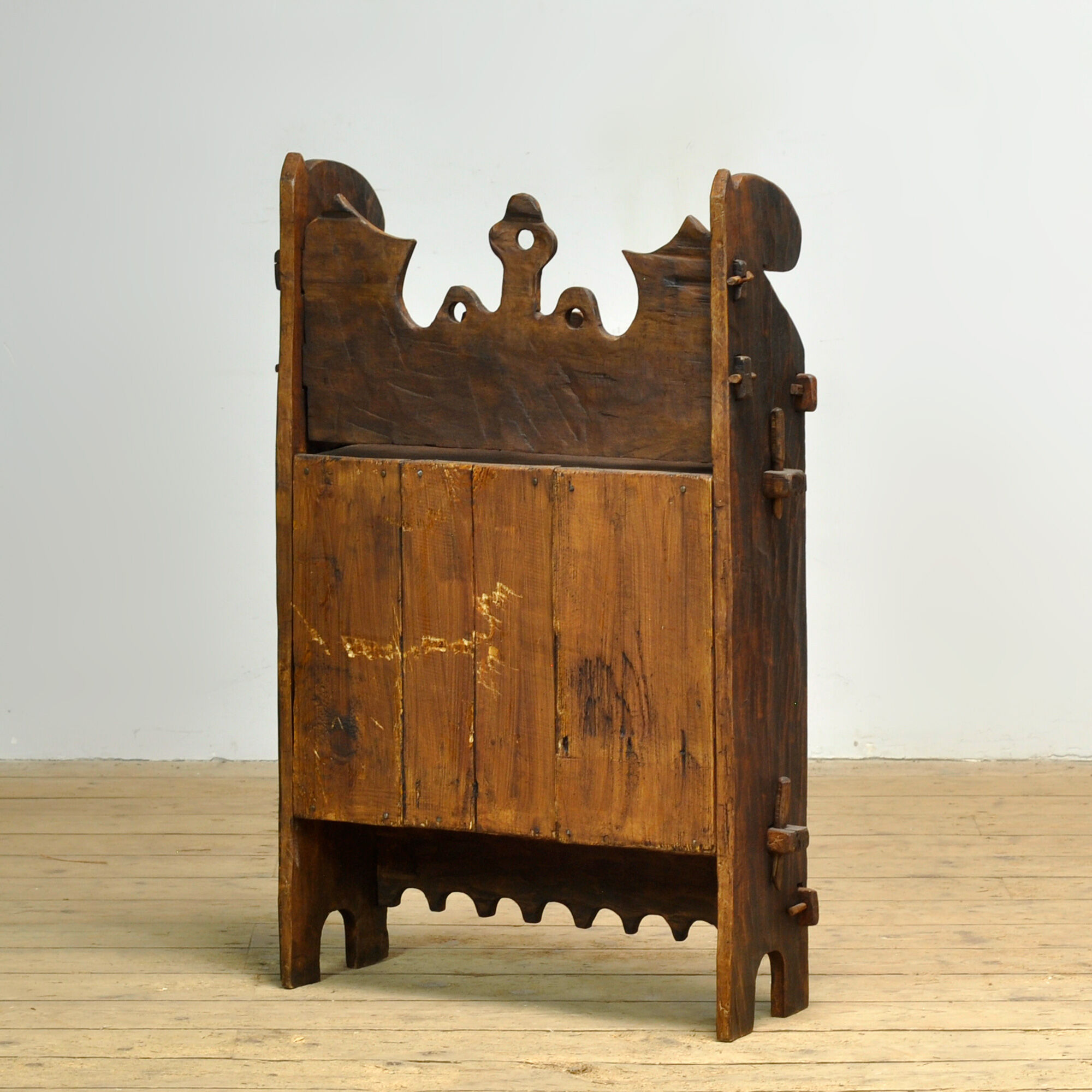 Pine folk art cabinet, circa 1920