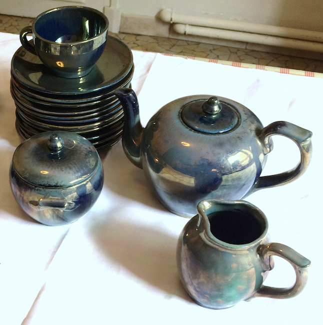 Flamed sandstone of Rambervillers tea service