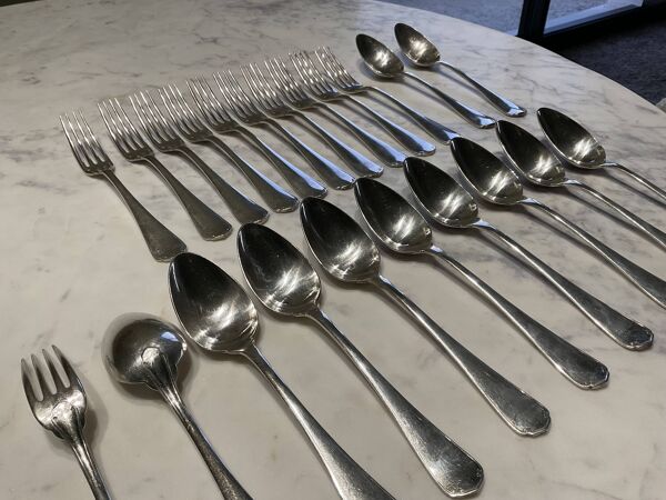 Set 22 couverts christofle Model Japon