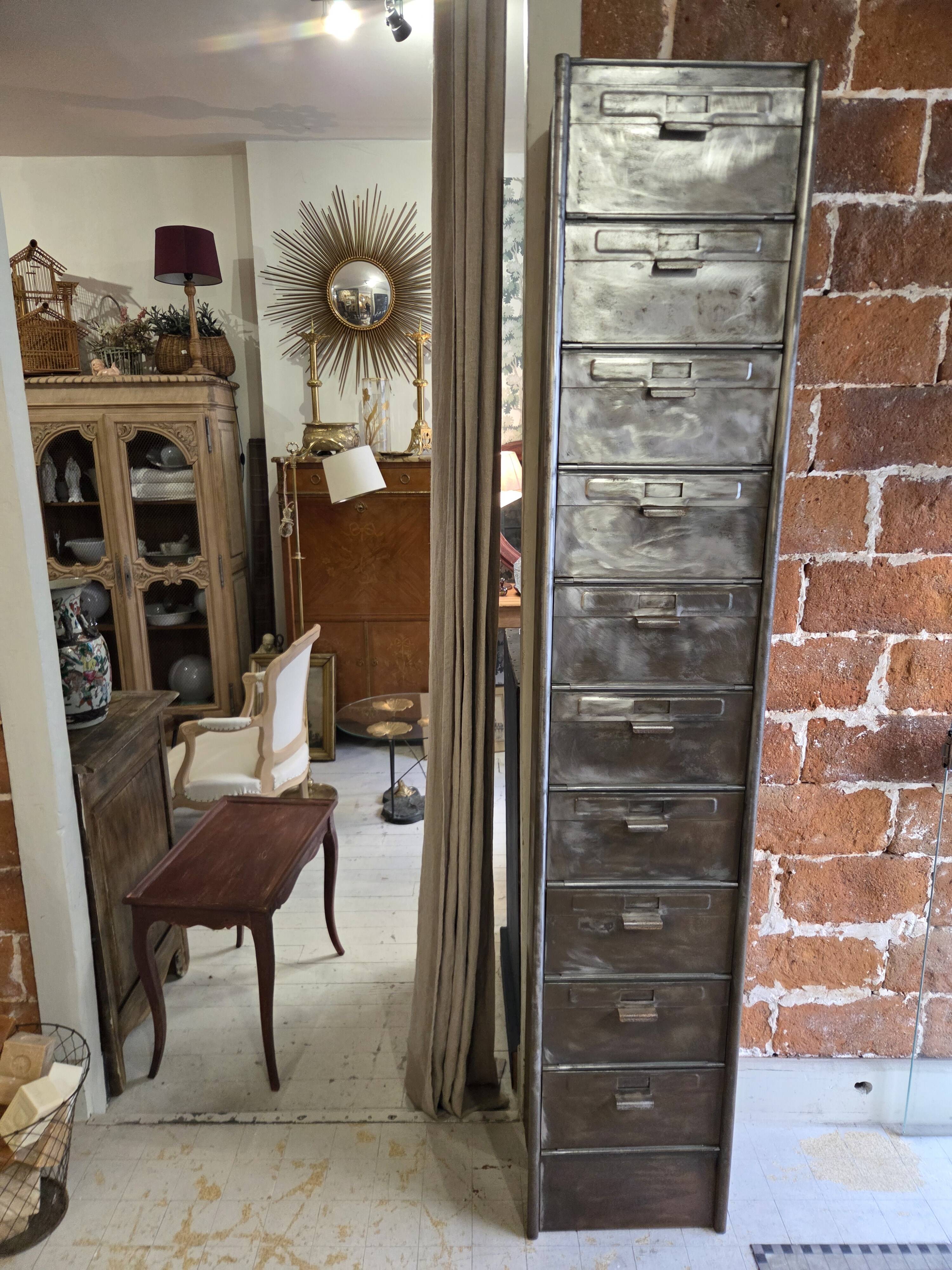 steel locker with flaps