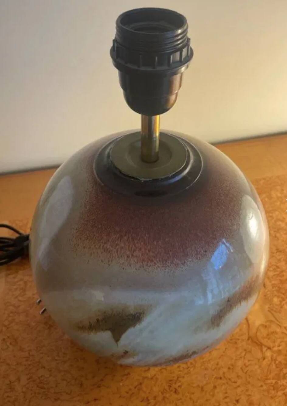 Pied de lampe en céramique artisanale