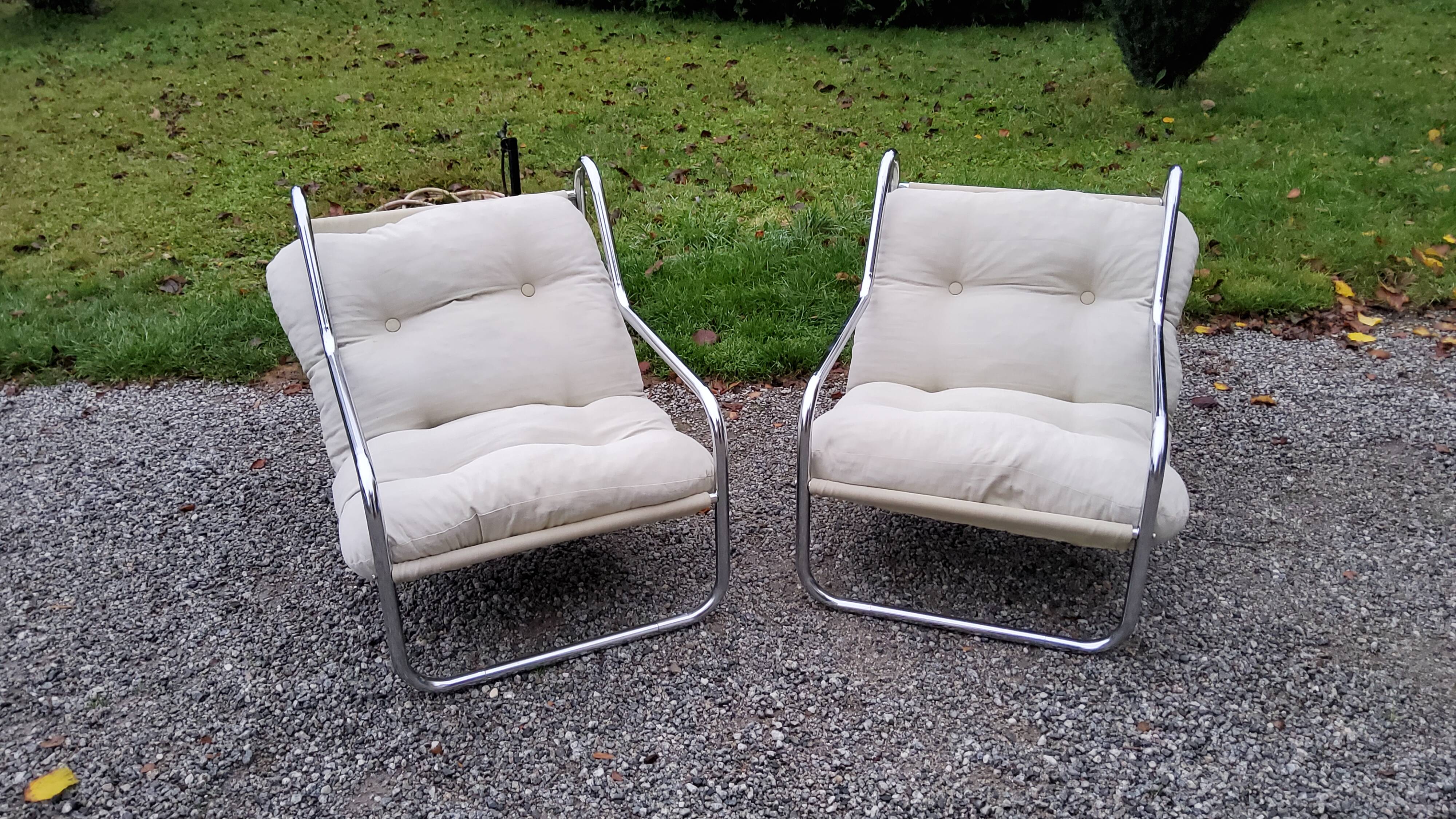 Pair of armchairs from the 70s chrome tubes and cotton canvas