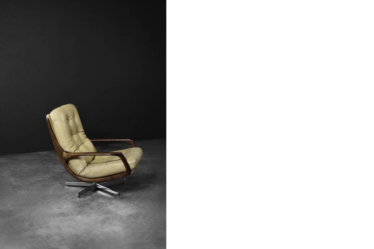 Swivel armchair in leather by Eugen Schmidt, Germany 1960