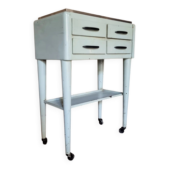 Table d'instruments médicaux en métal et verre, années 1960