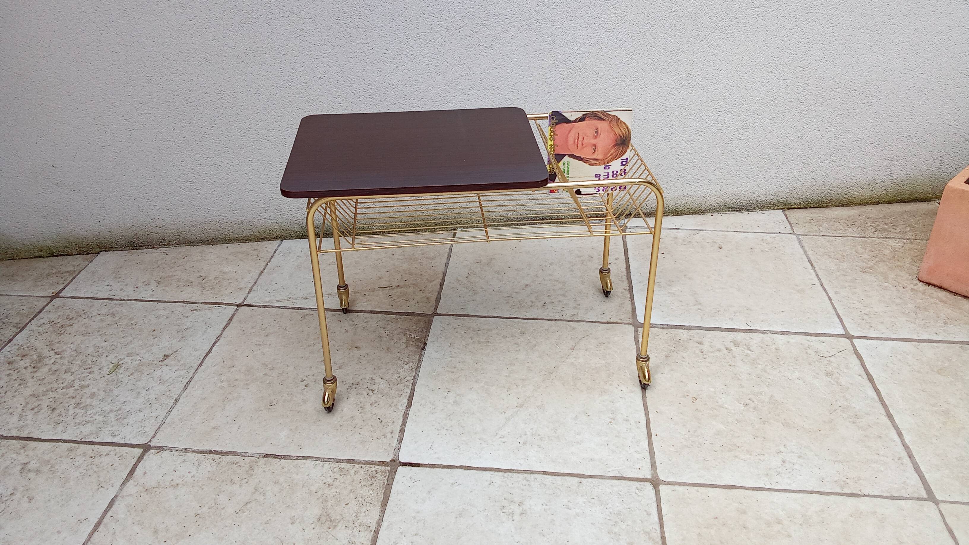 60s record player side table with wheels