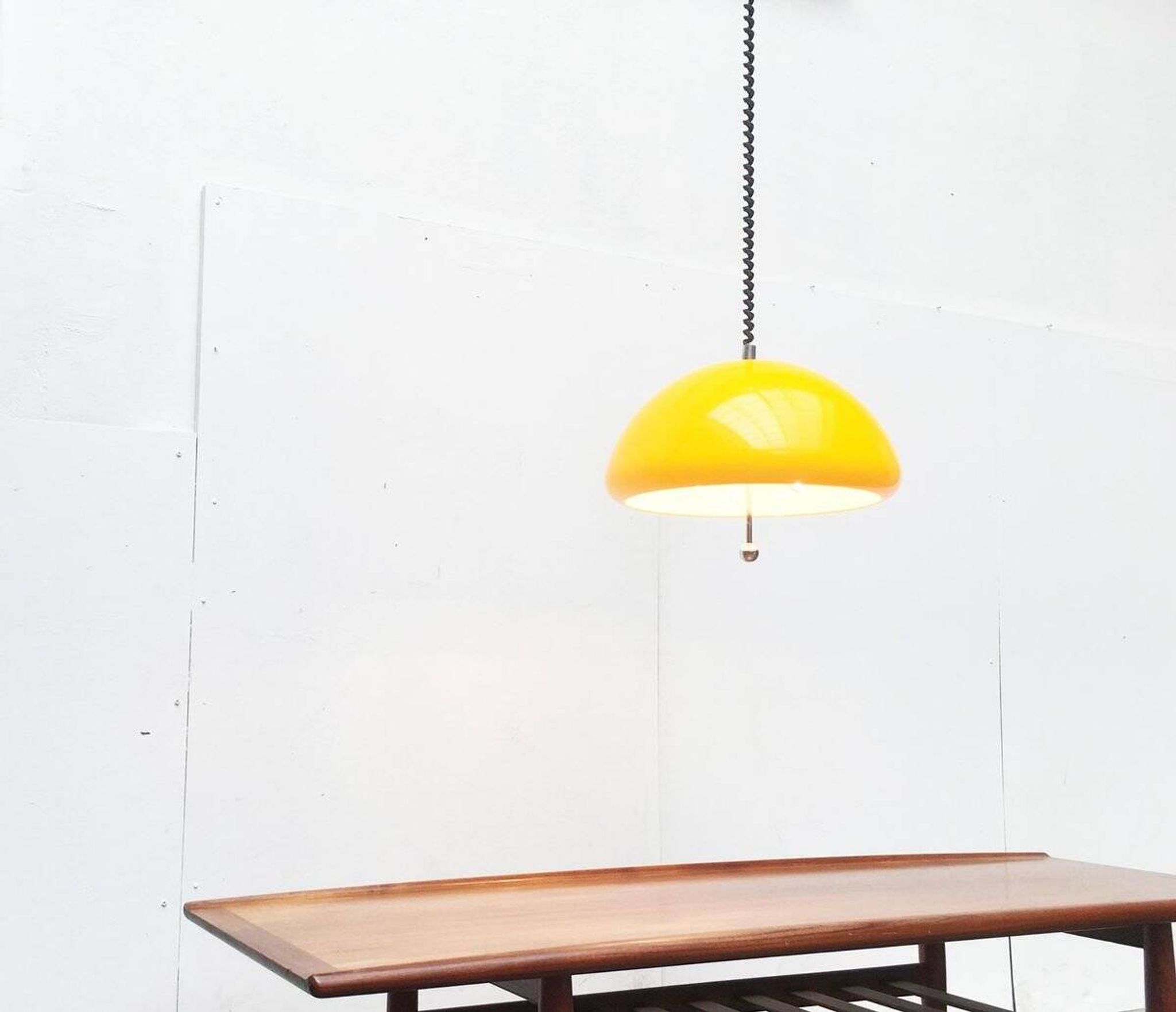Lampe suspendue Space Age Cabras par Luigi Massoni pour Guzzini