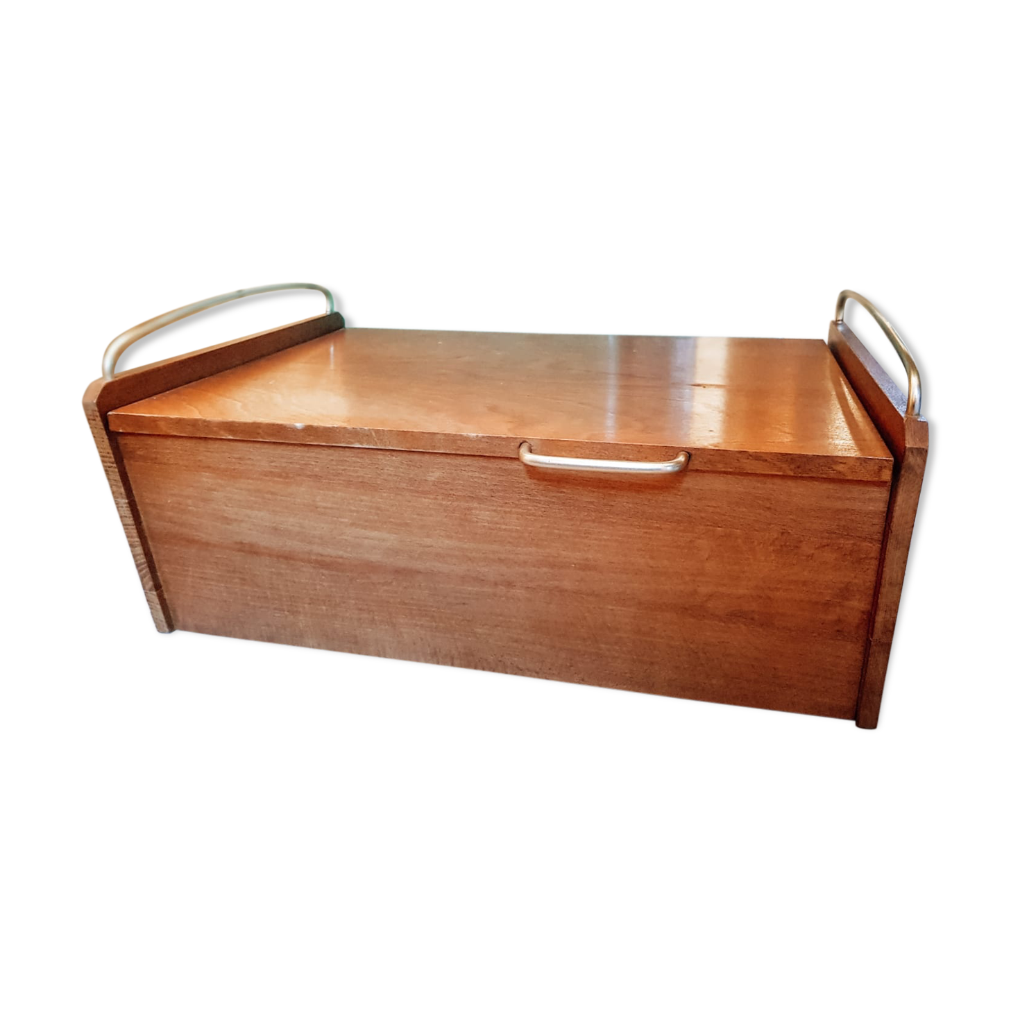 Jewelry box