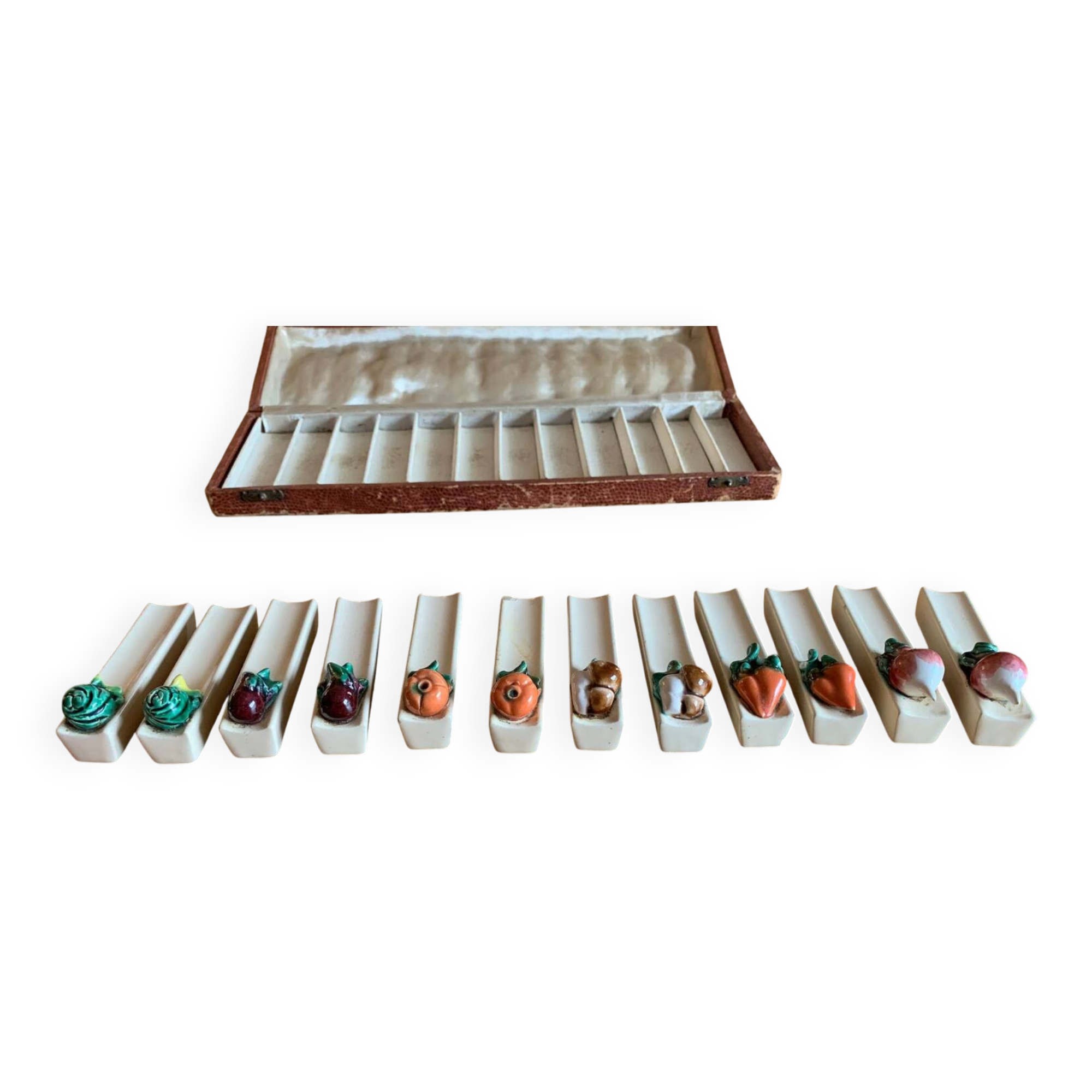 Set of 12 ceramic vegetable knife holders from Vallauris