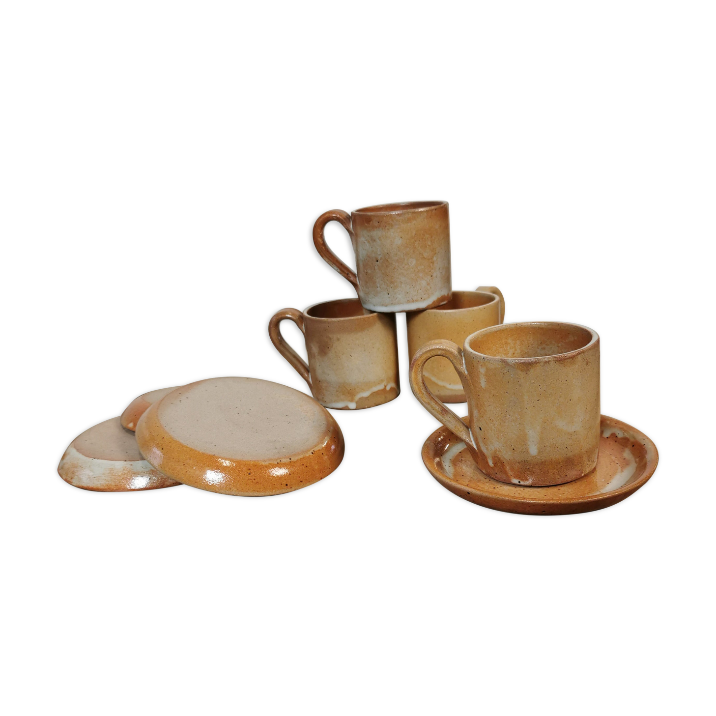 Set of 4 stoneware coffee cups