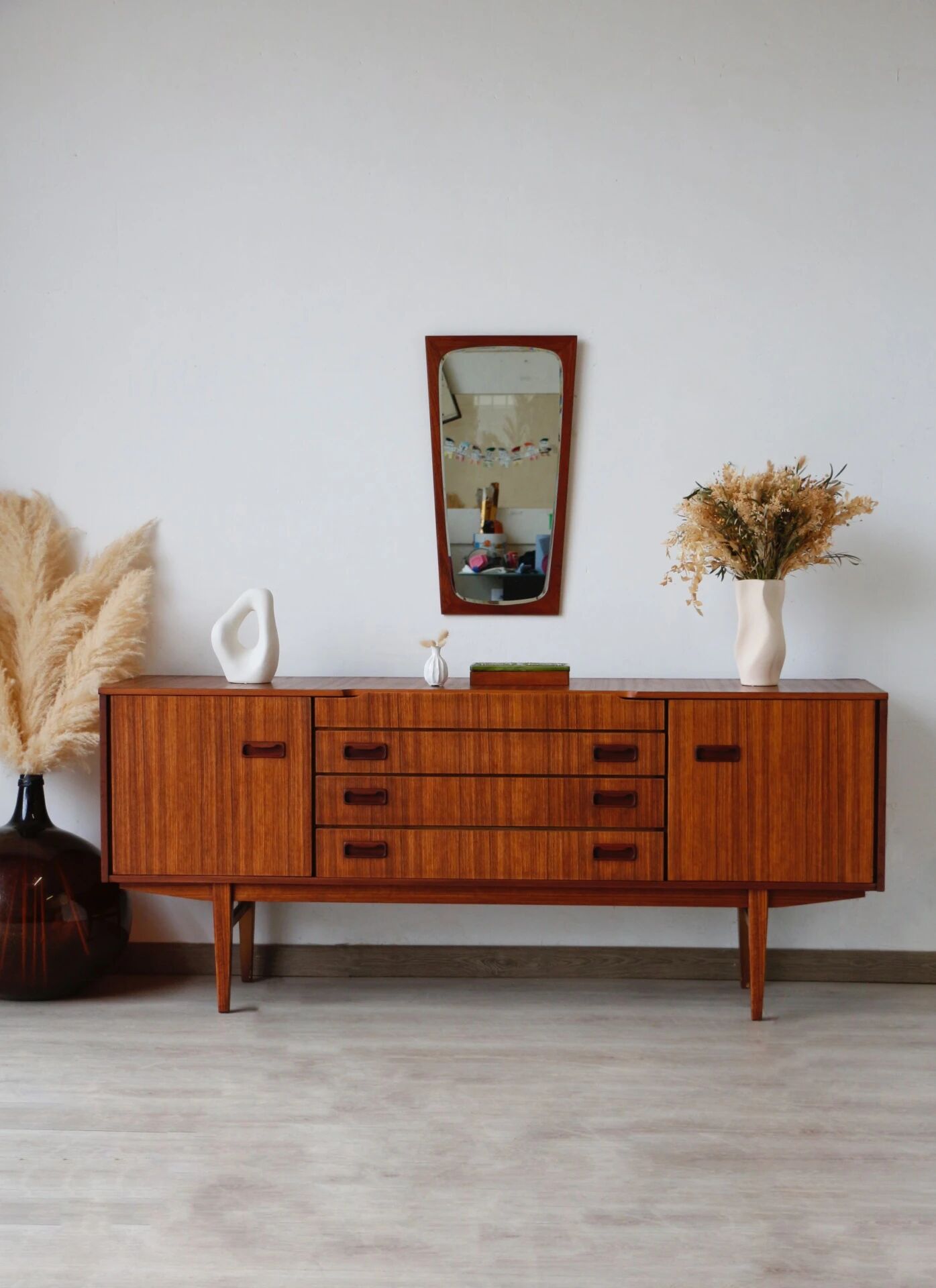 Vintage teak enfilade Beautility | Restored 1960s design