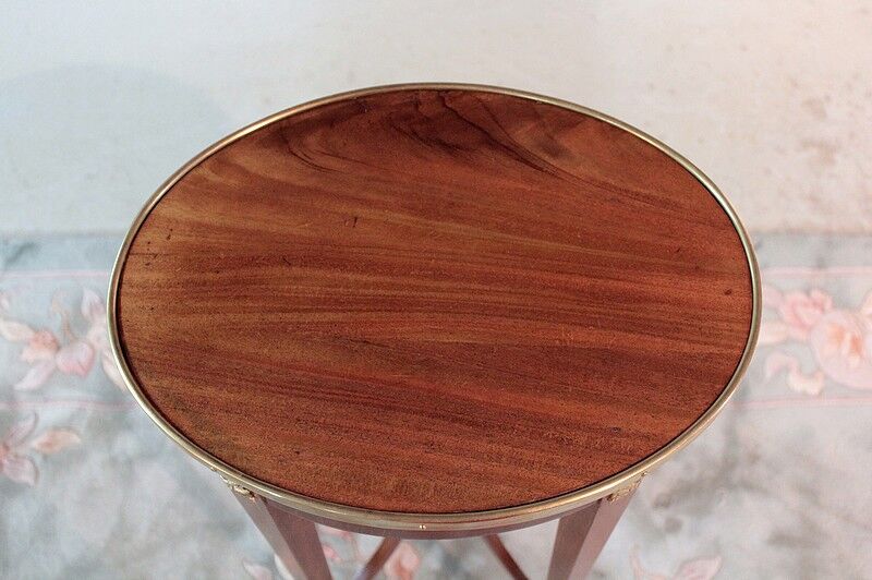 Table-desserte style Louis XVI en acajou XXème