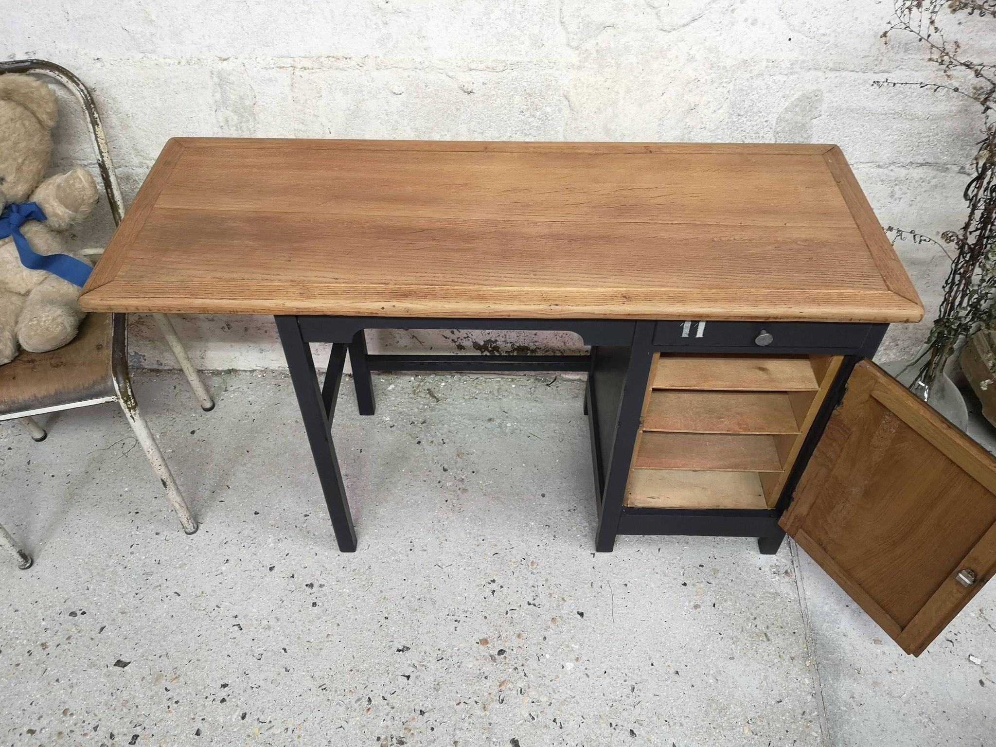 Office administration furniture of patina trade 50s
