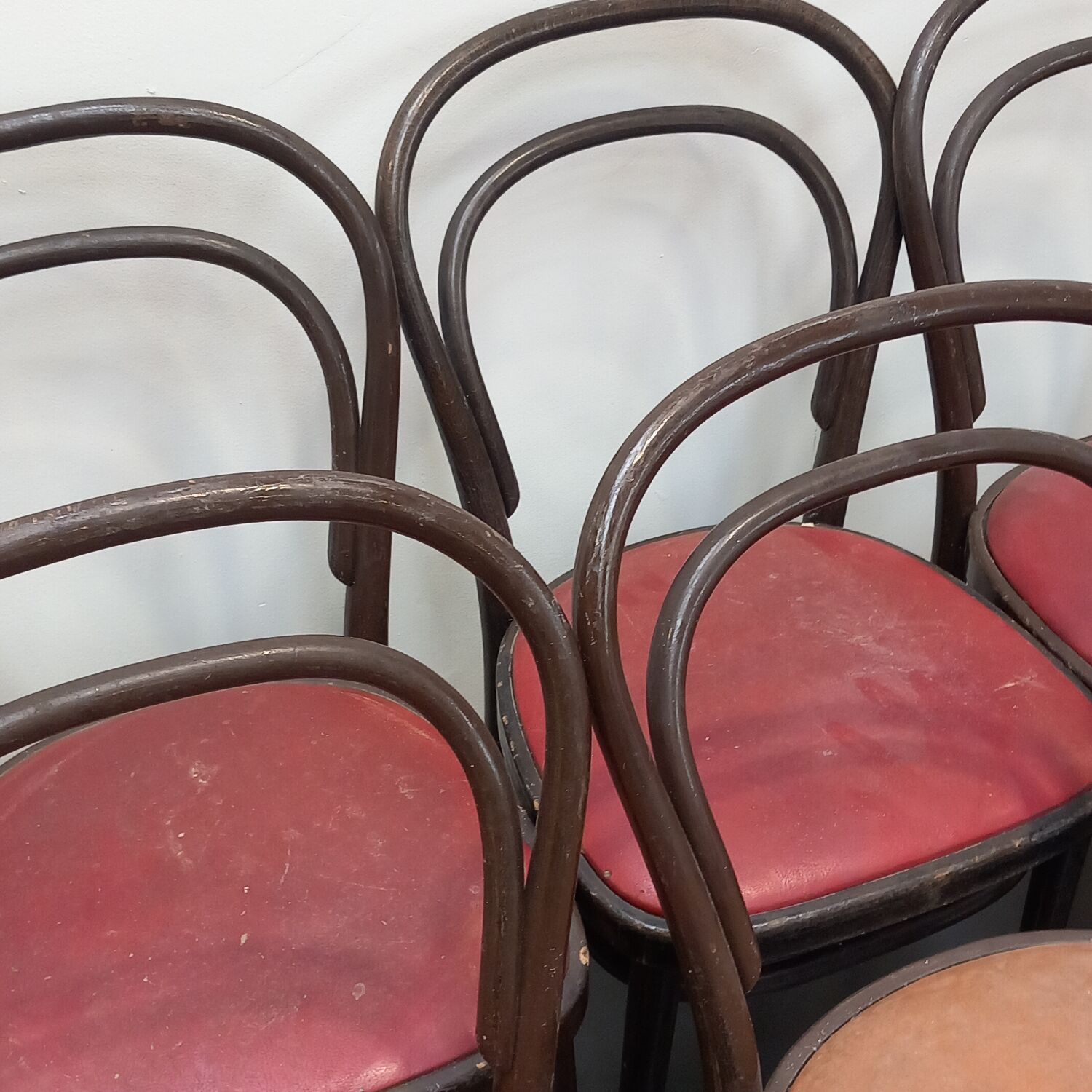 Chaises Thonet 214