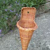 Vintage wicker drop basket