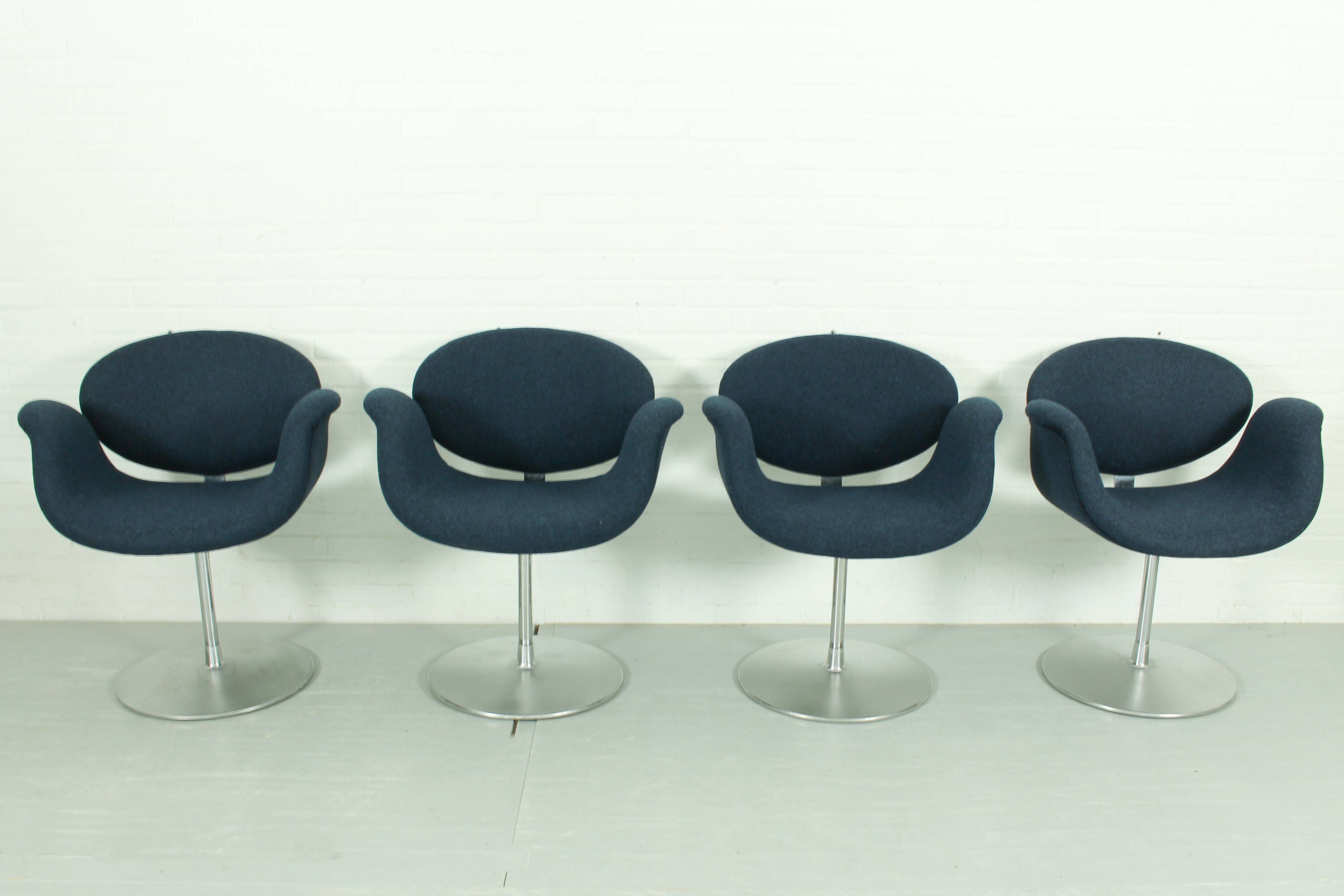 Set of 4 Swivel Little Tulip Dining Chairs by Pierre Paulin for Artifort, 1